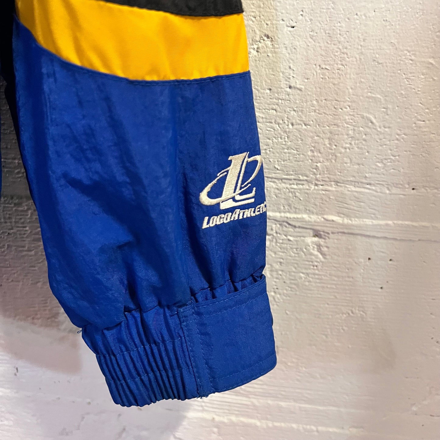 Vintage 90's Logo Athletic Busch Racing Nascar Nylon Windbreaker Jacket - Size Medium - Blue/Yellow
