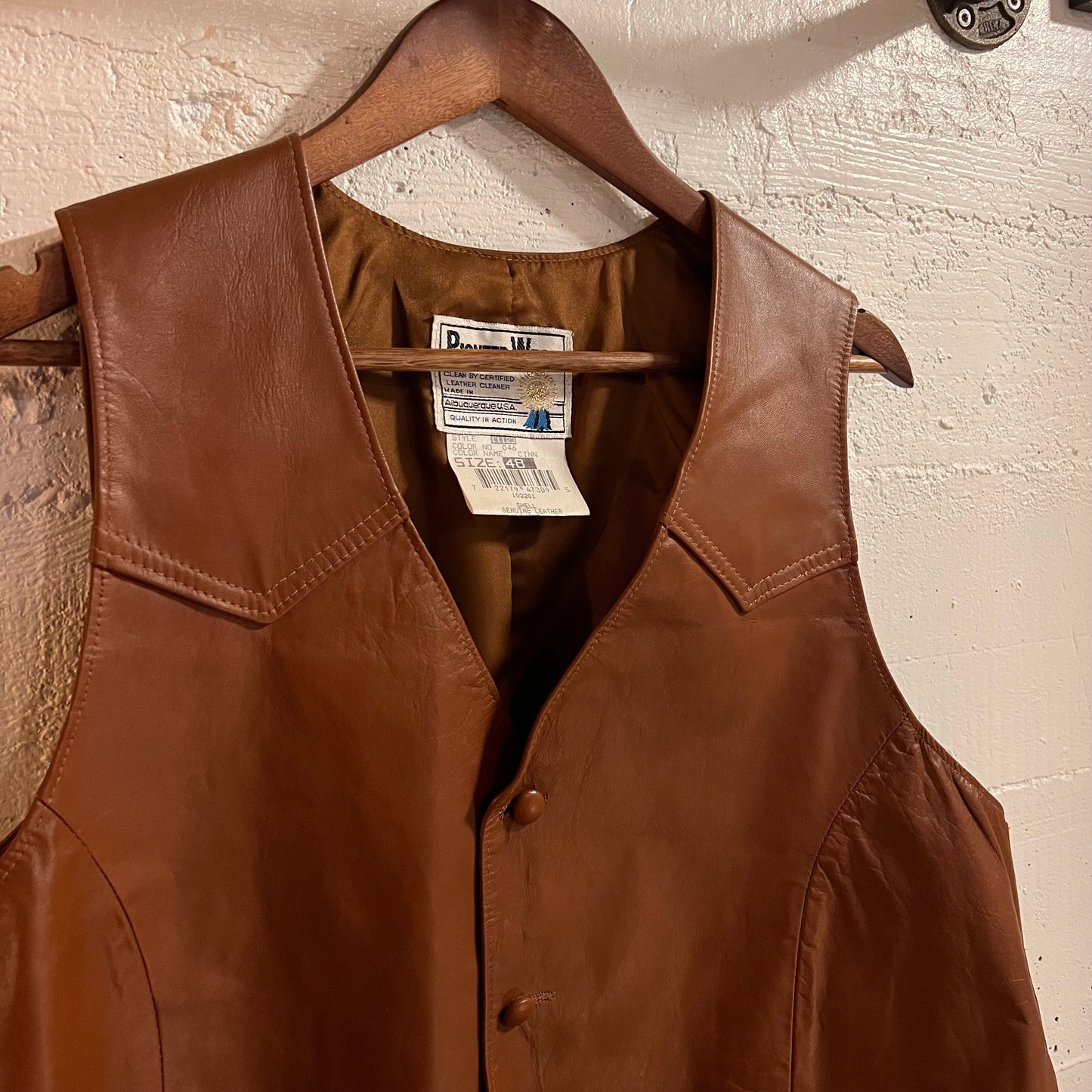 Vintage 90's Western Cut Brown Genuine Leather Vest - Size 48 (XL) - Made In USA - Brown