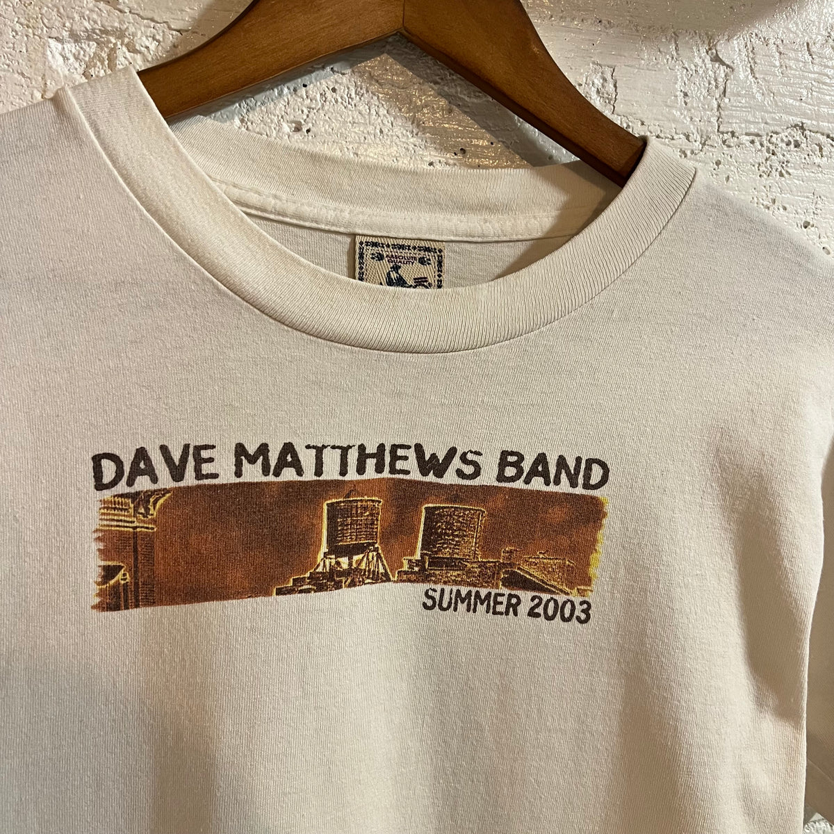 Vintage 2003 Dave Matthew’s Band Single Stitch Tour T-Shirt - Size Small - Made In USA - White/Multi