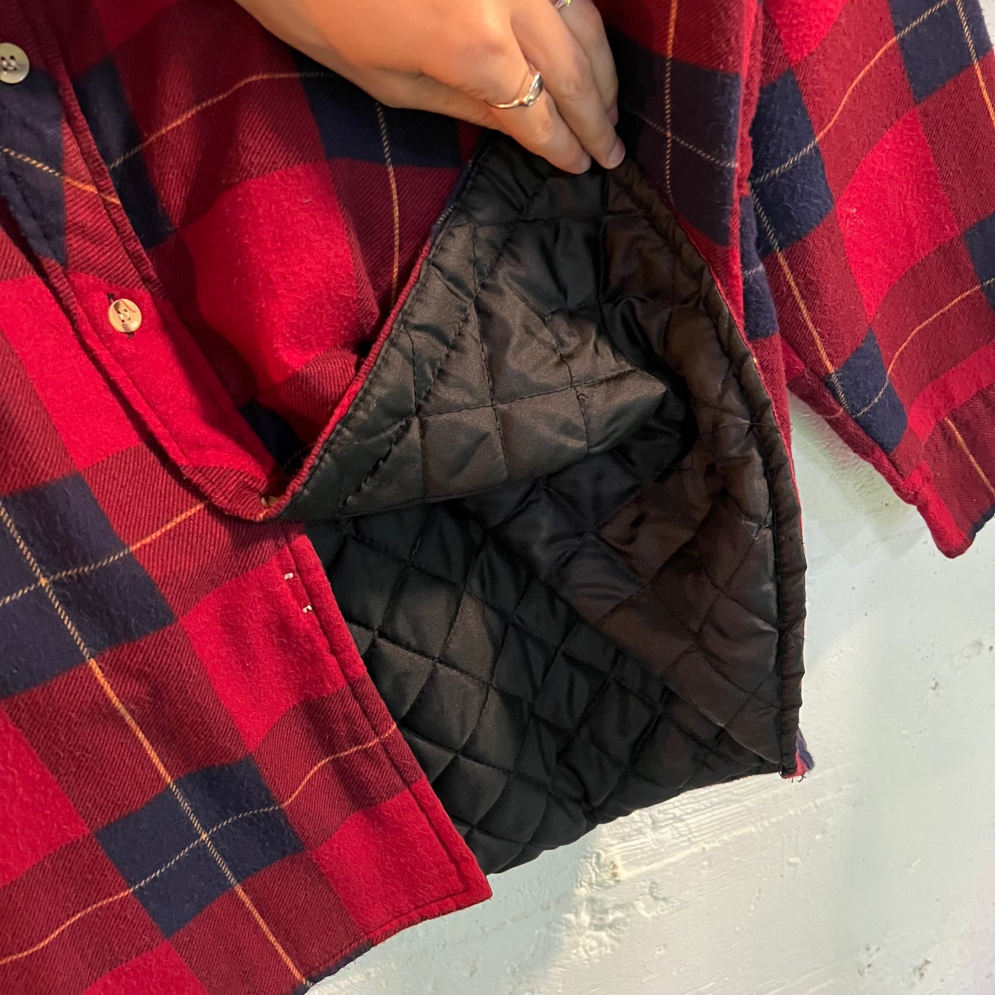 Vintage 90's Quilted Heavyweight Plaid Flannel Overshirt - Size Large - Maroon/Navy Plaid