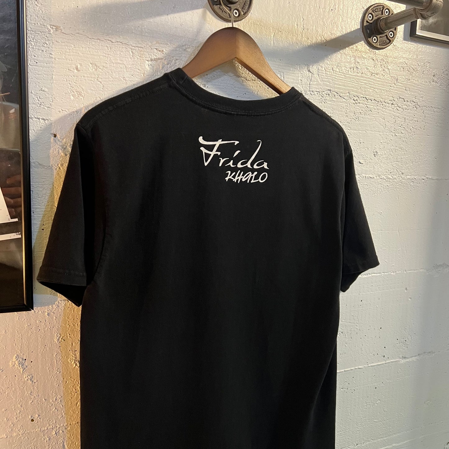 Vintage Y2K Frida Kahlo ‘Tijuana, Baja, Mexico’ T-Shirt - Size Medium - Black/Multi