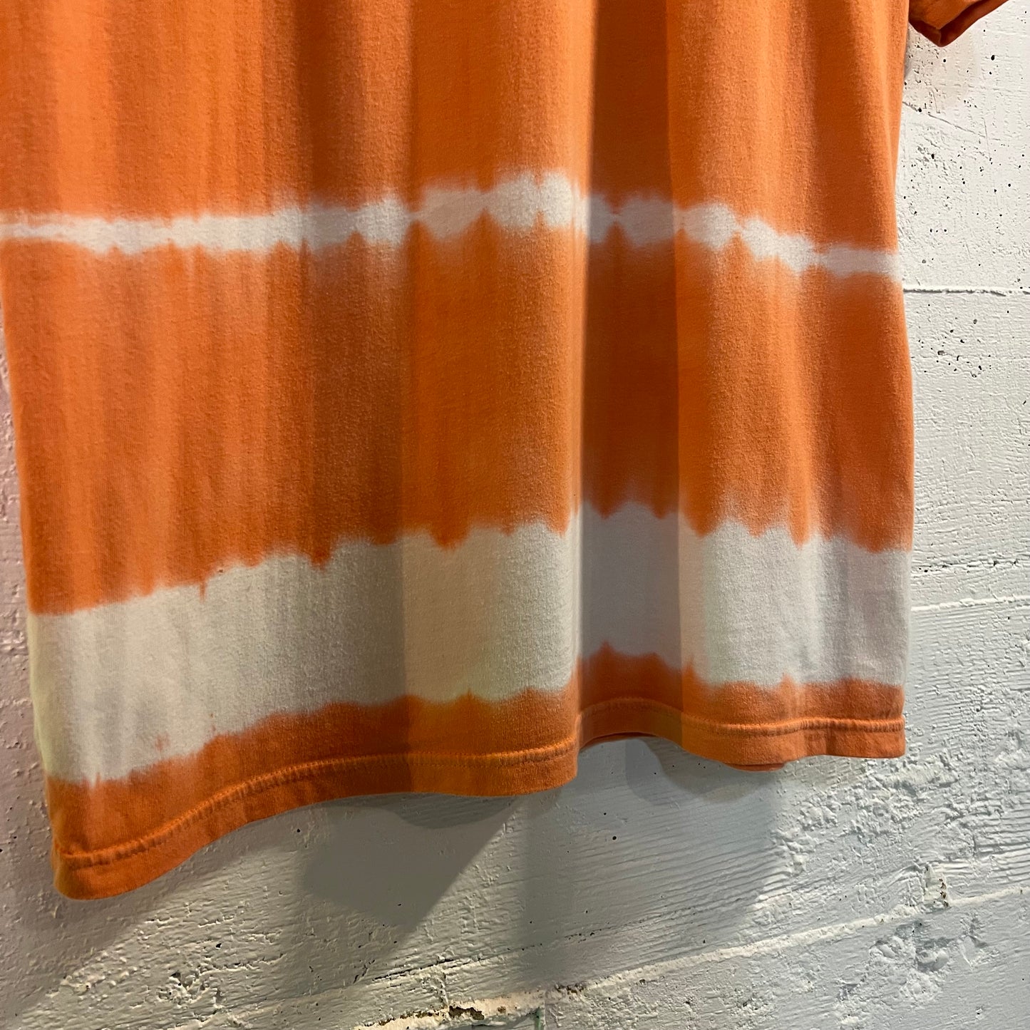 *Pre-Owned* Stüssy Bleach Dyed Embroidered Logo T-Shirt - Size Medium - Coral/White