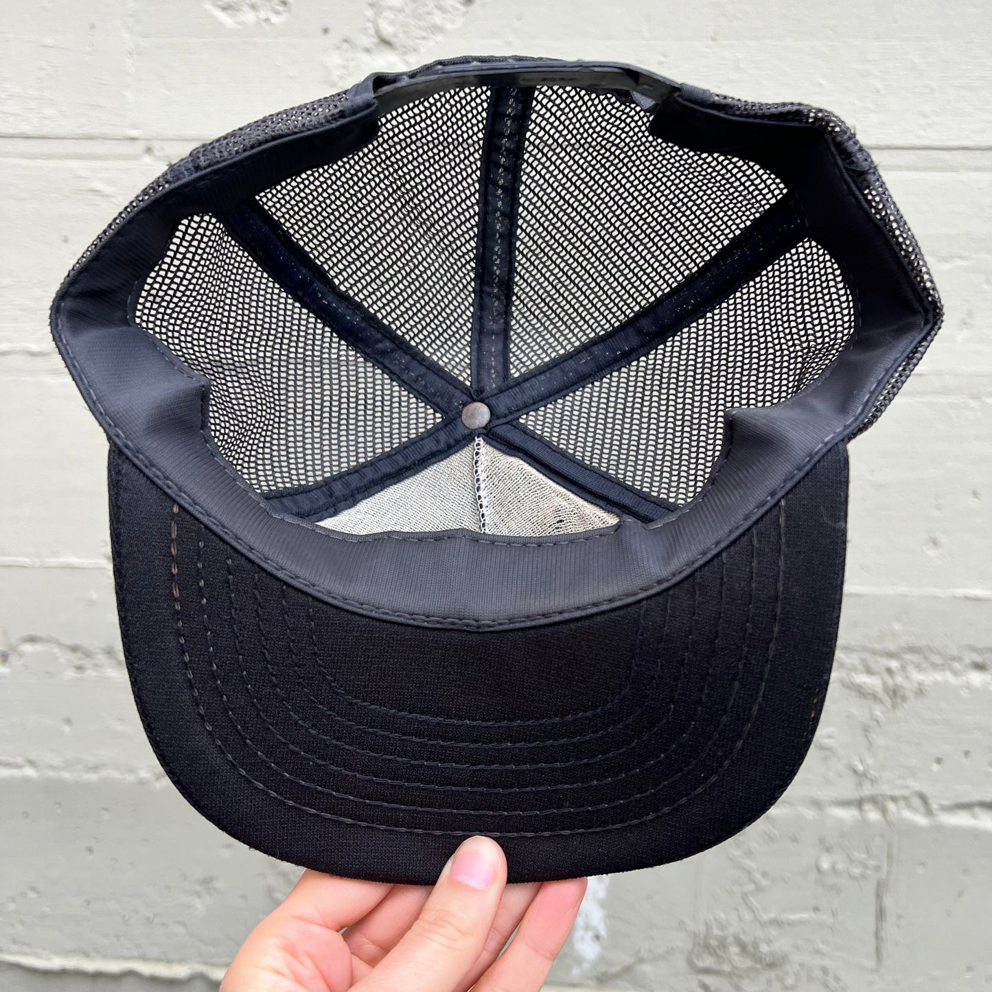 Vintage 1970's Fred Devine Diving & Salvage, Inc Mesh Trucker Hat - O/S - Made In USA - Black/Red