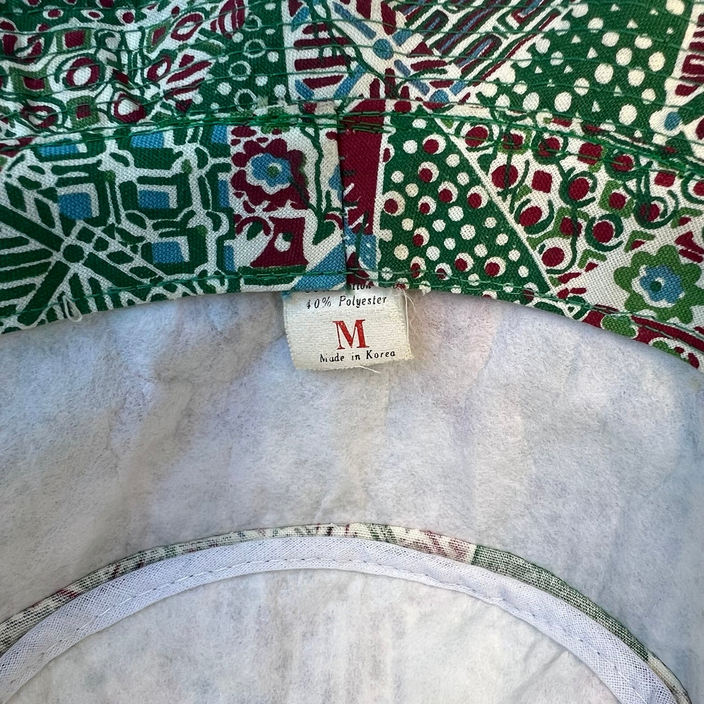 Vintage 1960's Abstract Pattern Bucket Hat - Size Medium - Green/White/Red
