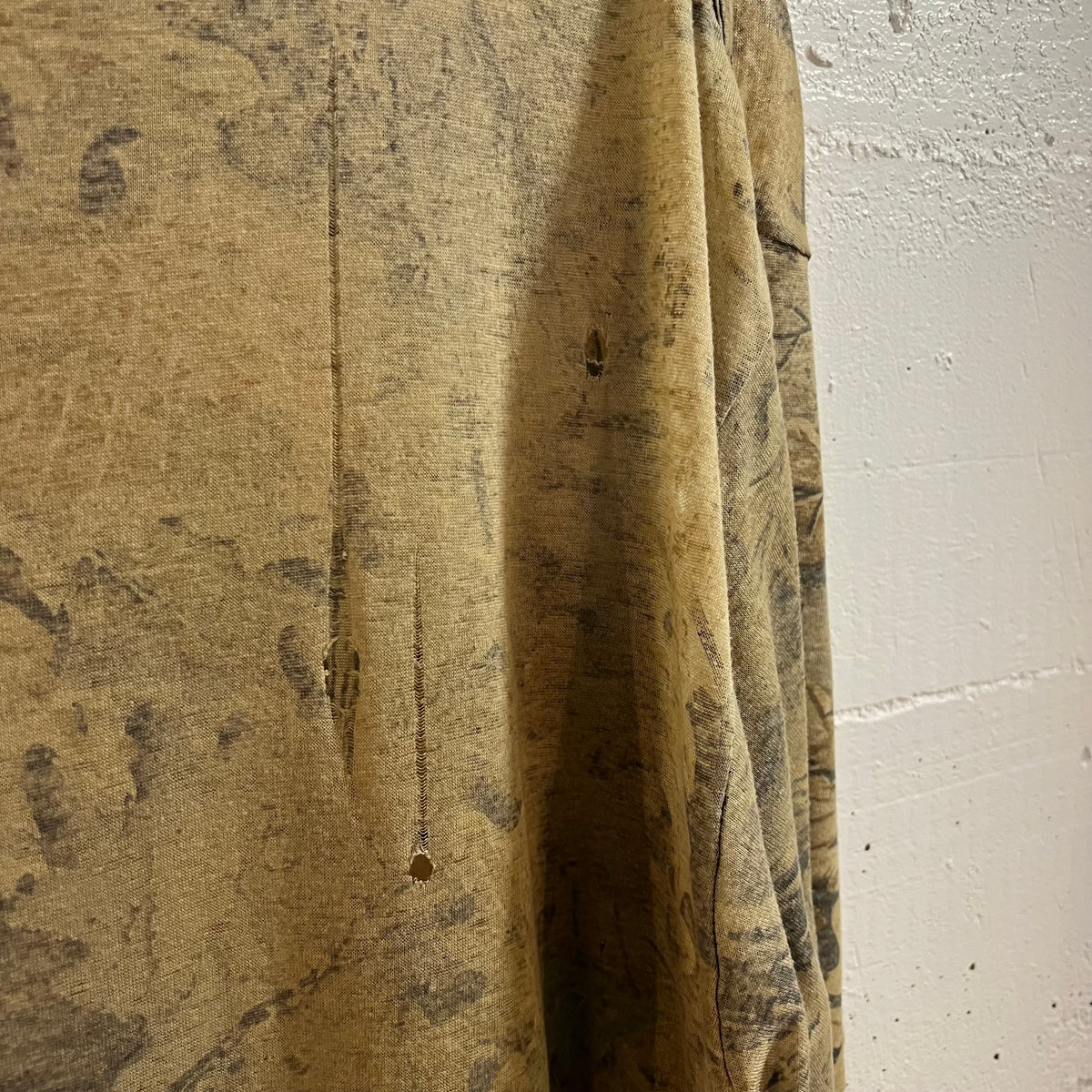 Vintage Faded/Distressed Thread Bare Single Stitch Real Tree Camo Pocket T-Shirt - Size Large - Earth Toned