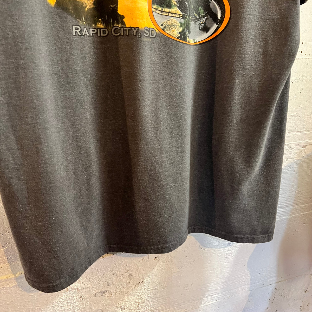 2011 Harley Davidson Black Hills Rapid Hills, SD Graphic T-Shirt - Size 2XL - Charcoal Grey/Multi