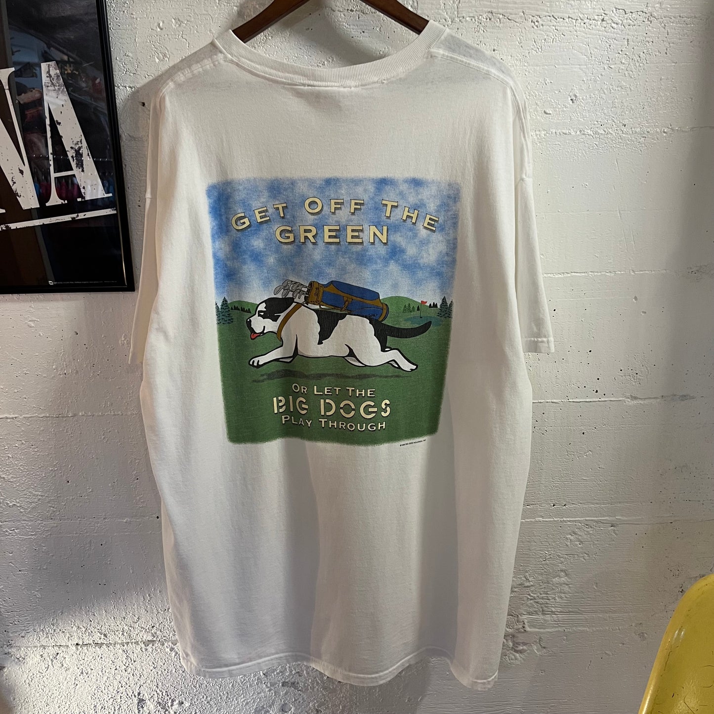 Vintage 1995 Big Dogs ‘Get Off The Green’ Golf T-Shirt - Size 2XL - Made In USA - White/Multi