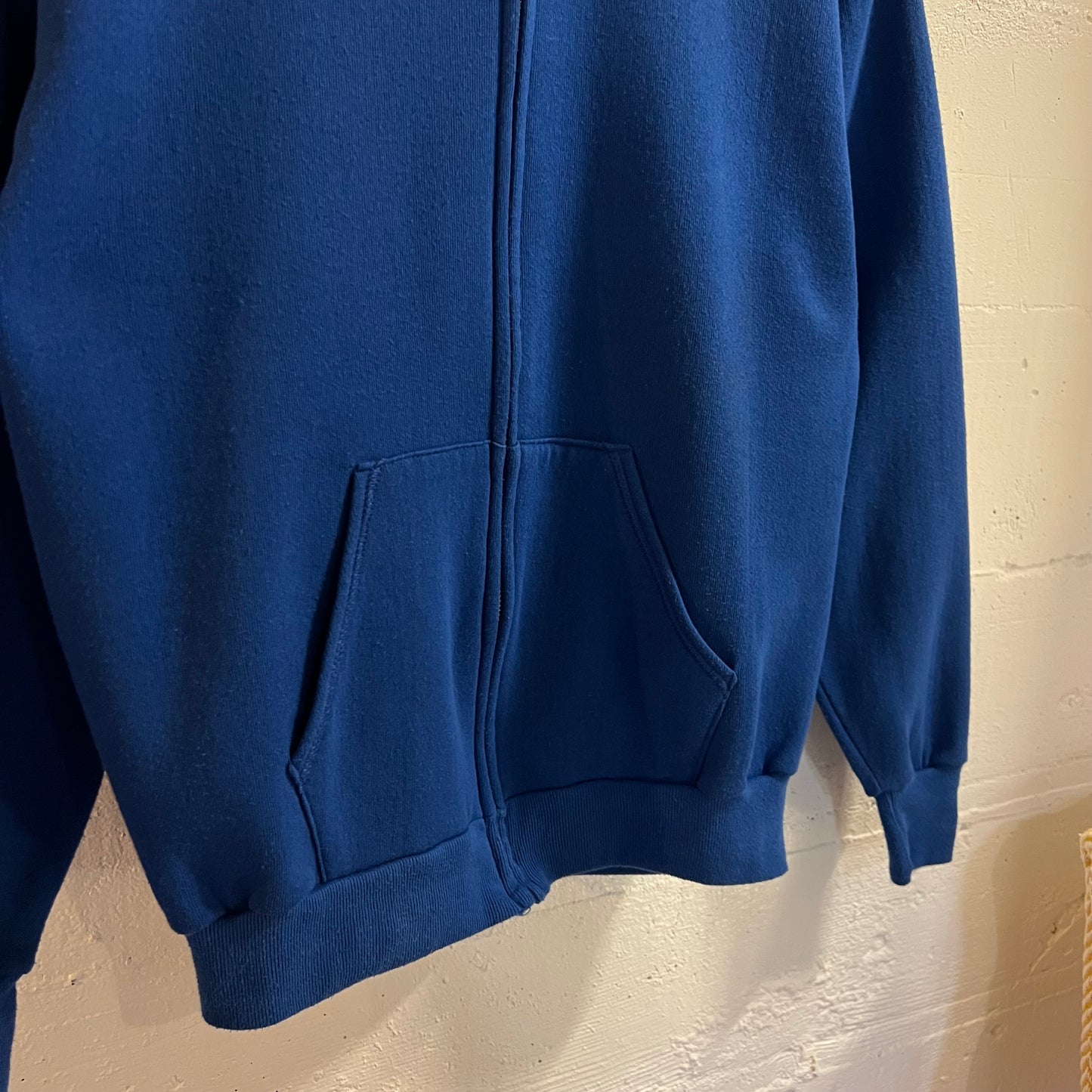 Vintage 1980's Jerzees 50/50 Blend Zip Up Hoodie Sweatshirt - Size Medium - Made In USA - Royal Blue