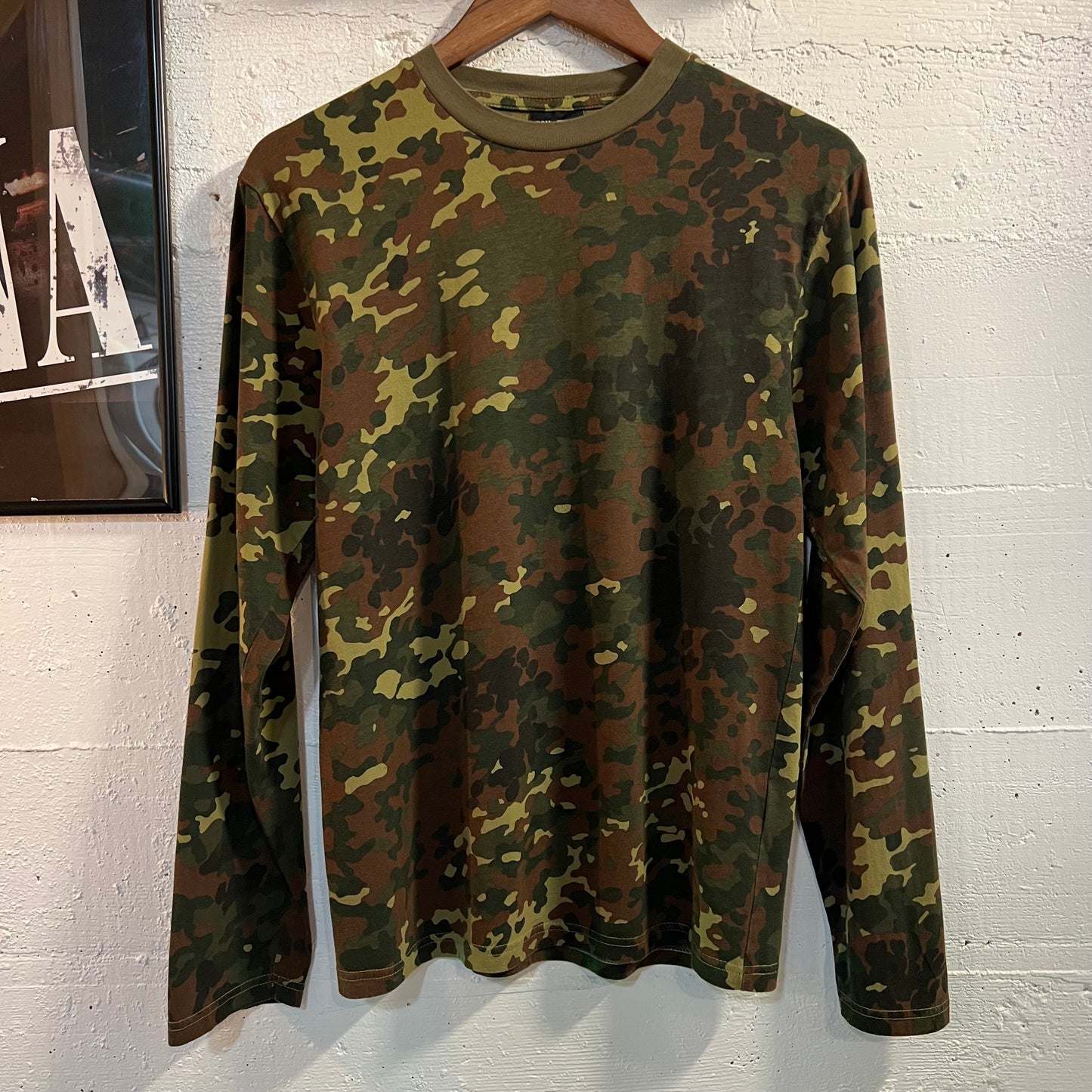 German Mil-Tec Flecktarn Camouflage Long Sleeve Shirt - Size Medium - 100% Cotton - Olive/Beige/Brown