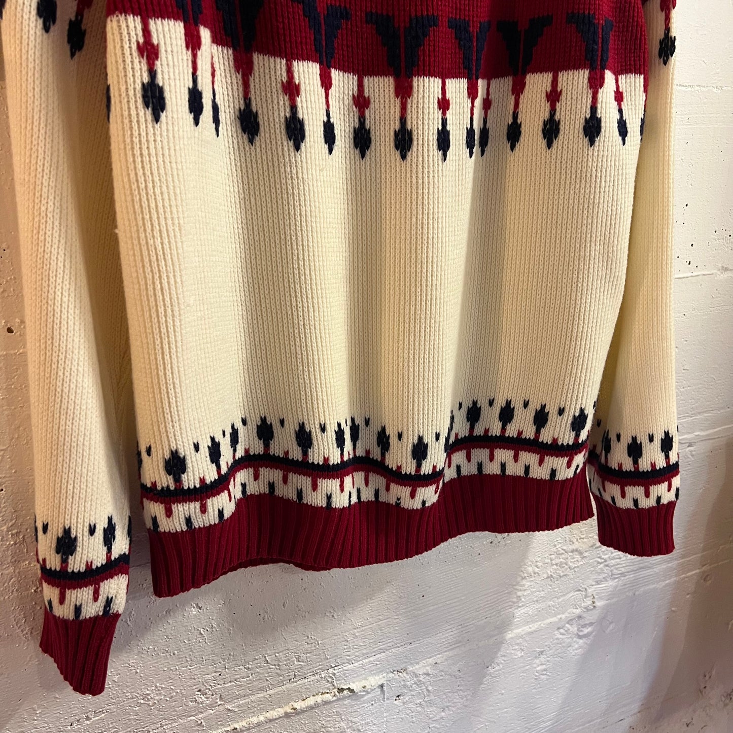 Vintage 70’s JCPenney Fair Isle Geometric Patterned Knit Raglan Sweater - Size Large - Maroon/Navy/White