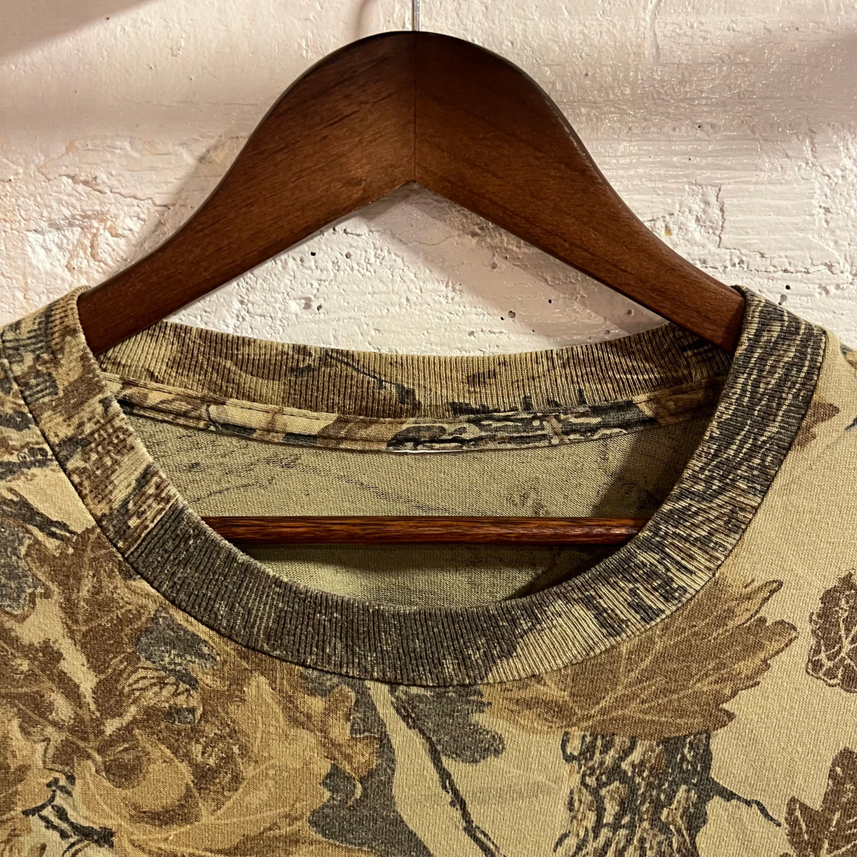 Vintage Real Tree Camo Long Sleeve Pocket T-Shirt - Size XL - Earth Toned