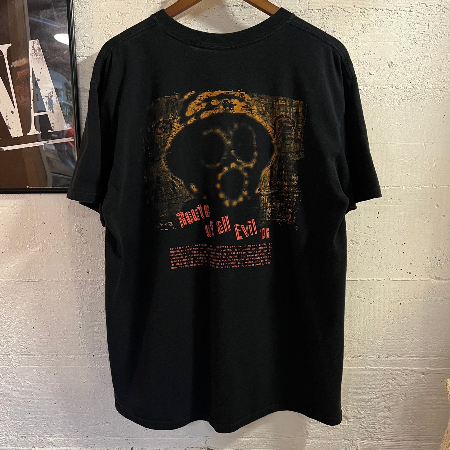 Vintage 2006 Motley Crüe 'Route Of All Evil' Tour Graphic T-Shirt - Size Large - Black - 100% Cotton
