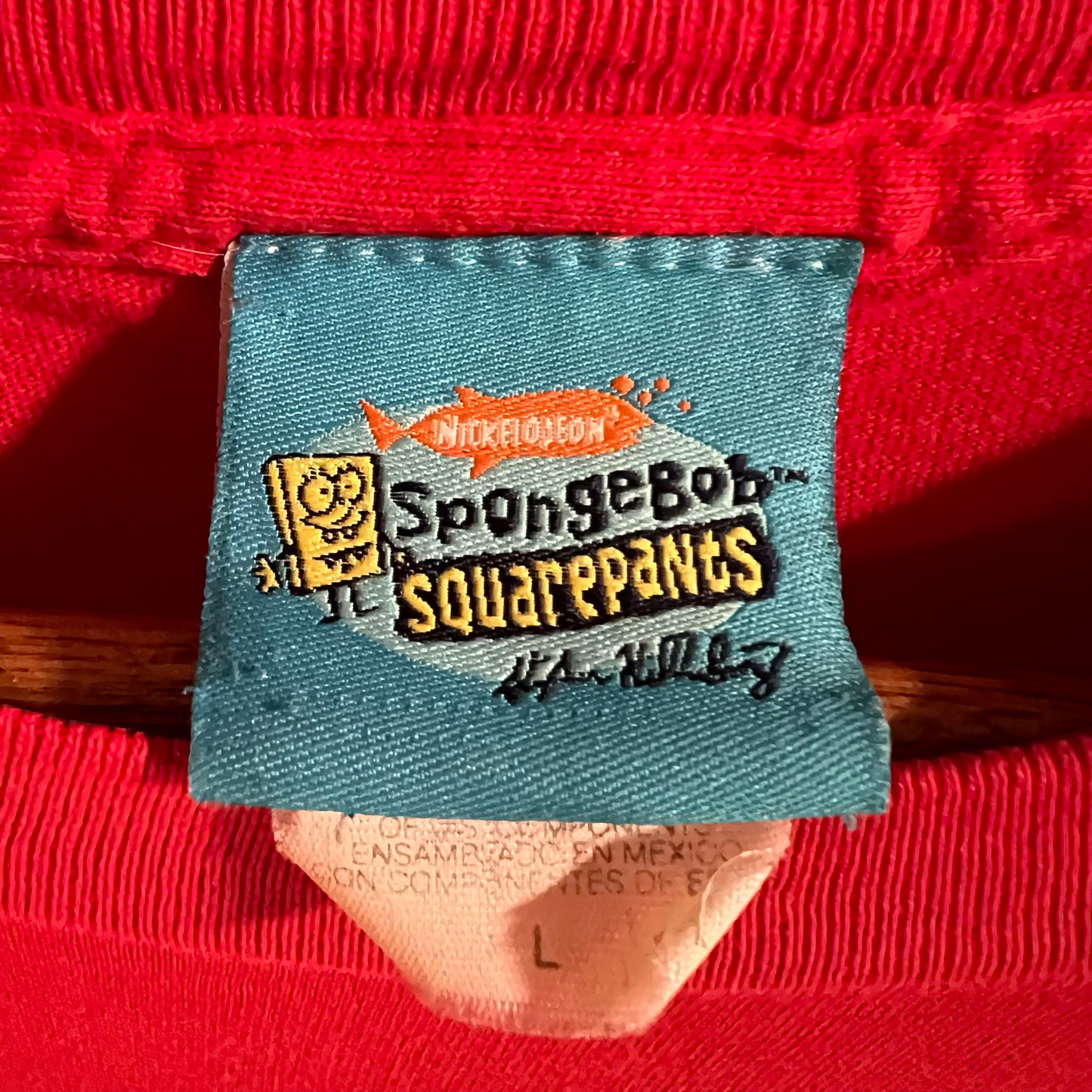 Vintage 2002 SpongeBob SquarePants Graphic T-Shirt - Size Large - Red