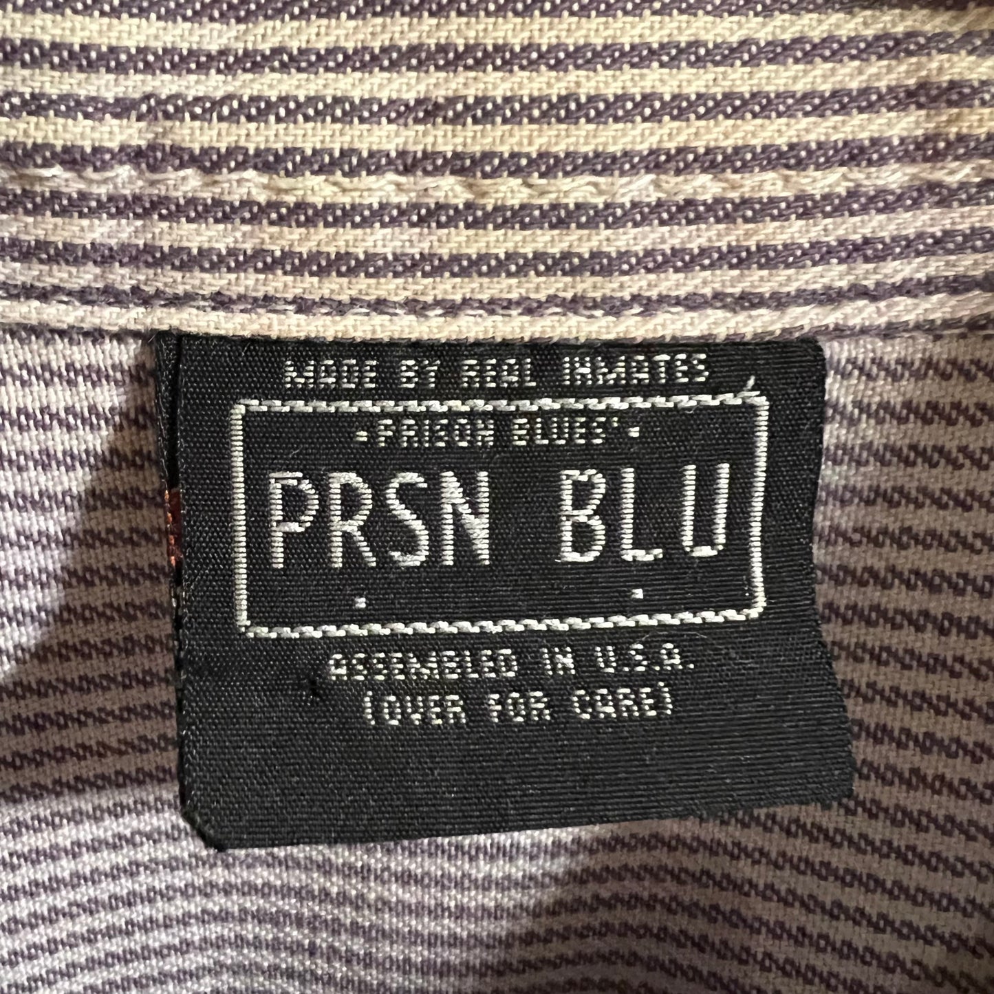 Vintage 90’s Distressed Prison Blues Pin Striped Long Sleeve Button Up Shirt - Size Large - Made In USA - White/Purple
