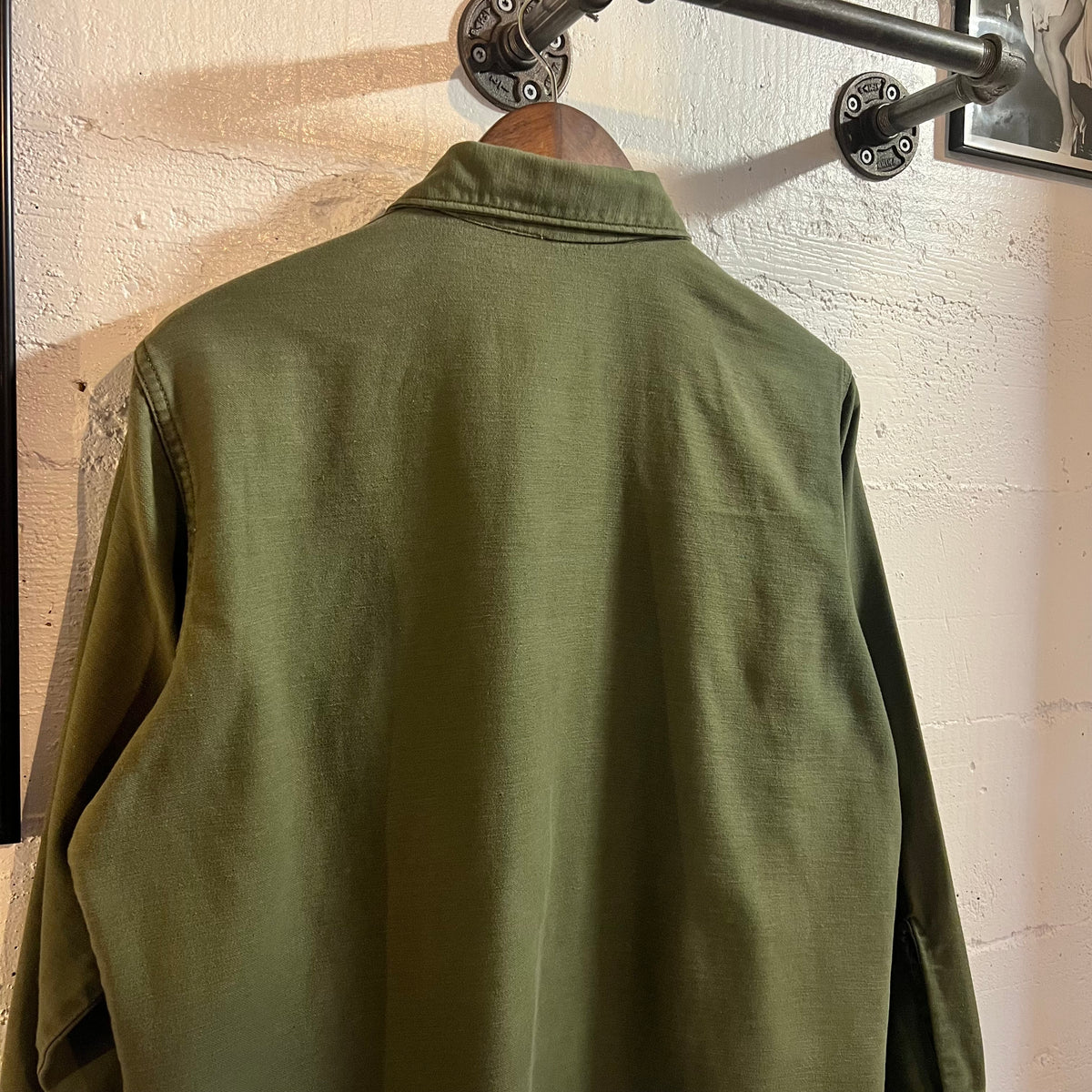 True Vintage 1970's U.S. Army OG-107 Cotton Sateen Class 1 Shirt - Size Large (16.5x32) - Made In USA - Cotton Sateen - Olive Drab
