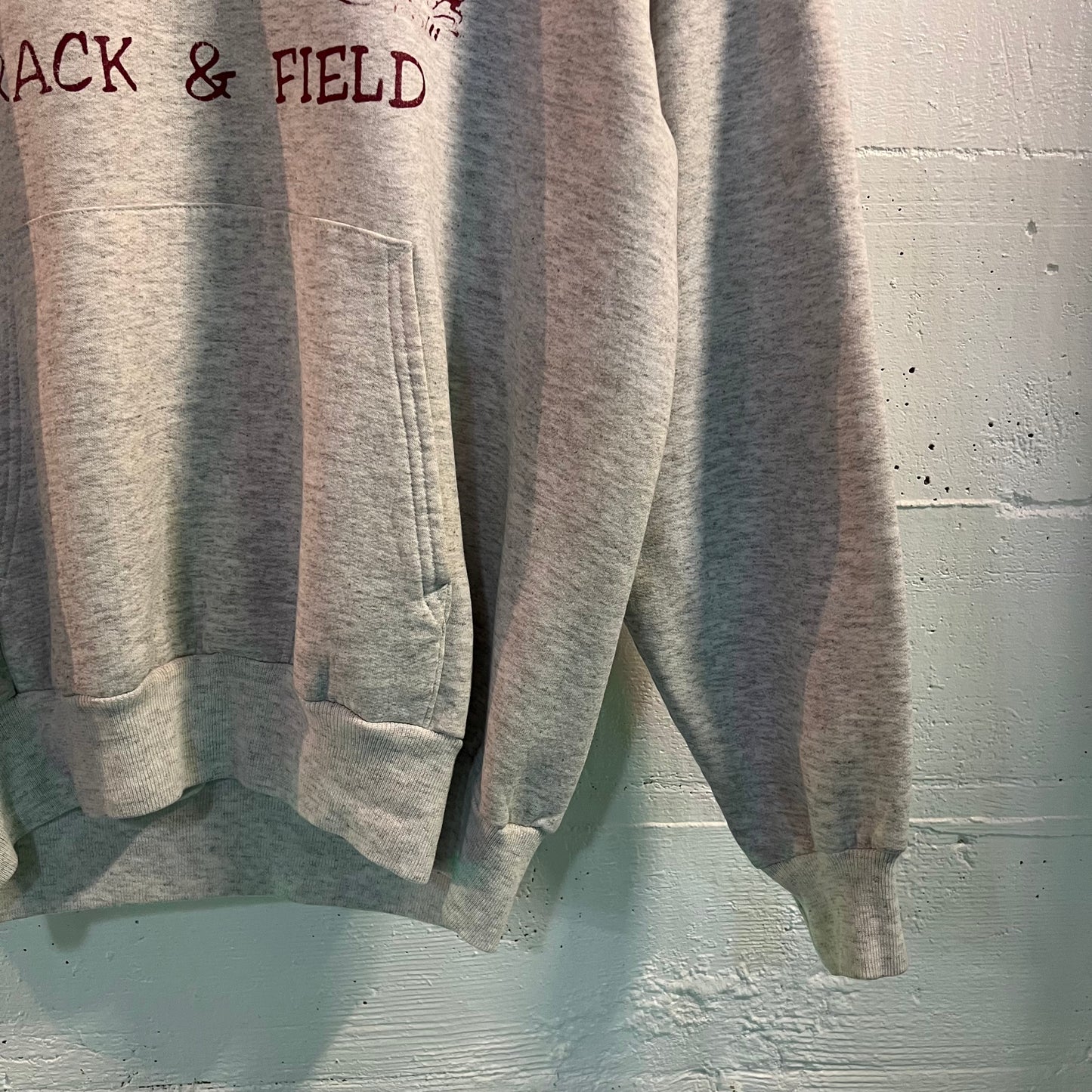 Vintage 90's Wildcat Track & Field Hoodie Sweatshirt - Size Large - Ash Heather Gray/Red