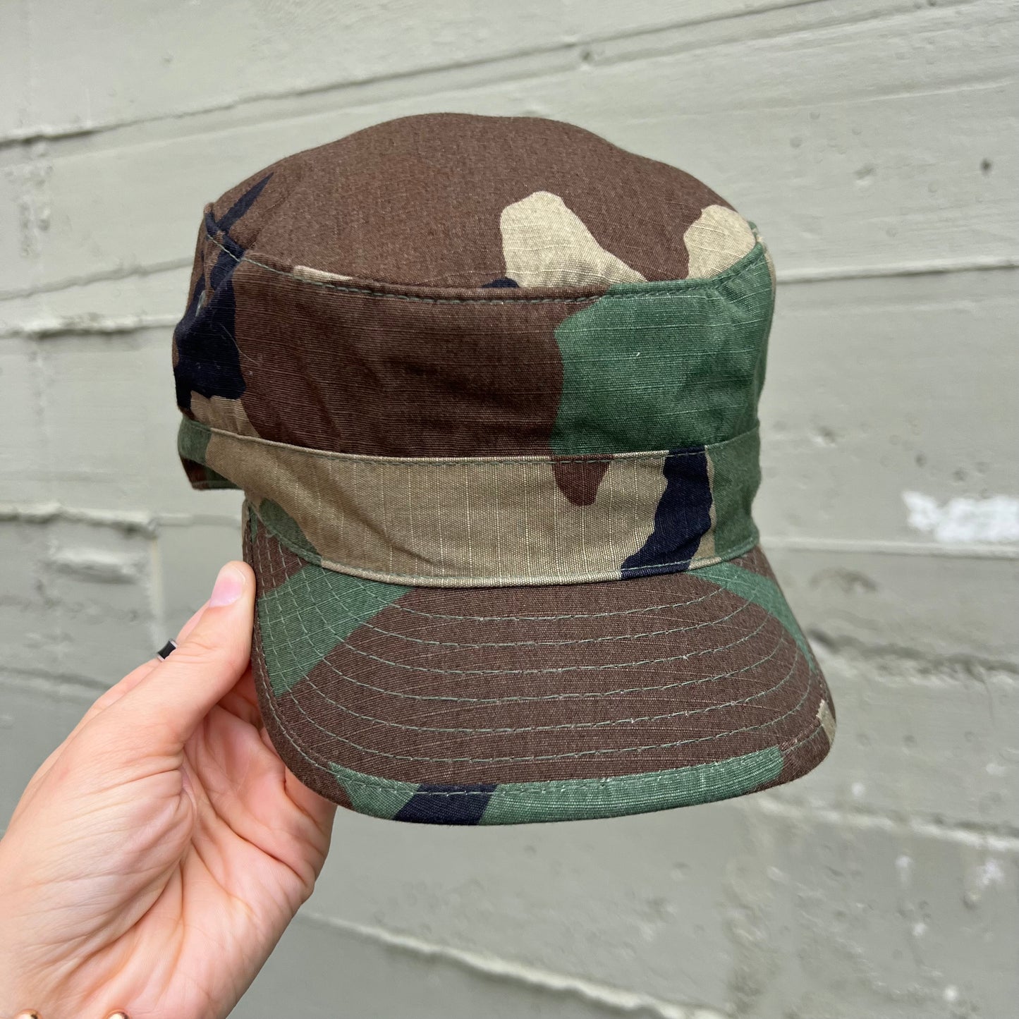 Vintage 90's U.S. Army Woodland Camo Hot Weather Cap - Size 7 - Made In USA - SP0100-97-0321