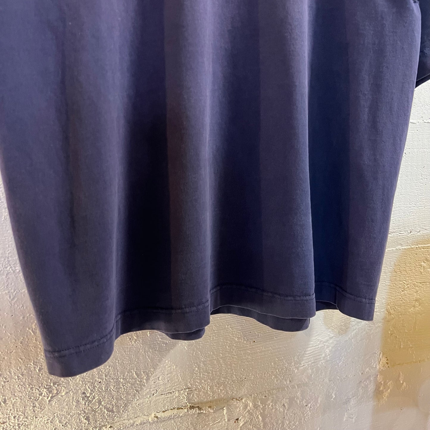 Vintage 90’s Distressed Russell Athletic Heavyweight T-Shirt - Size Large - Made In USA - Navy