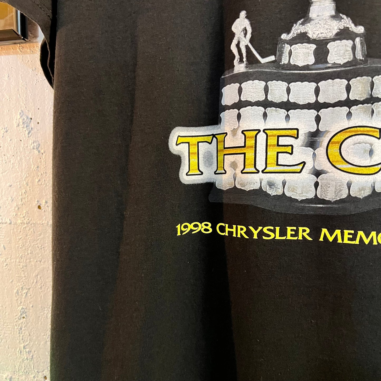Vintage 90's Portland WinterHawks 1998 Memorial Cup T-Shirt - Size Large - Black