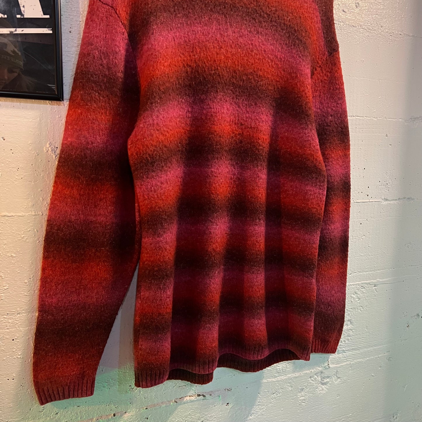 Levi's Battery Crewneck Sweater - Size Small - Multicolor - Relaxed Fit