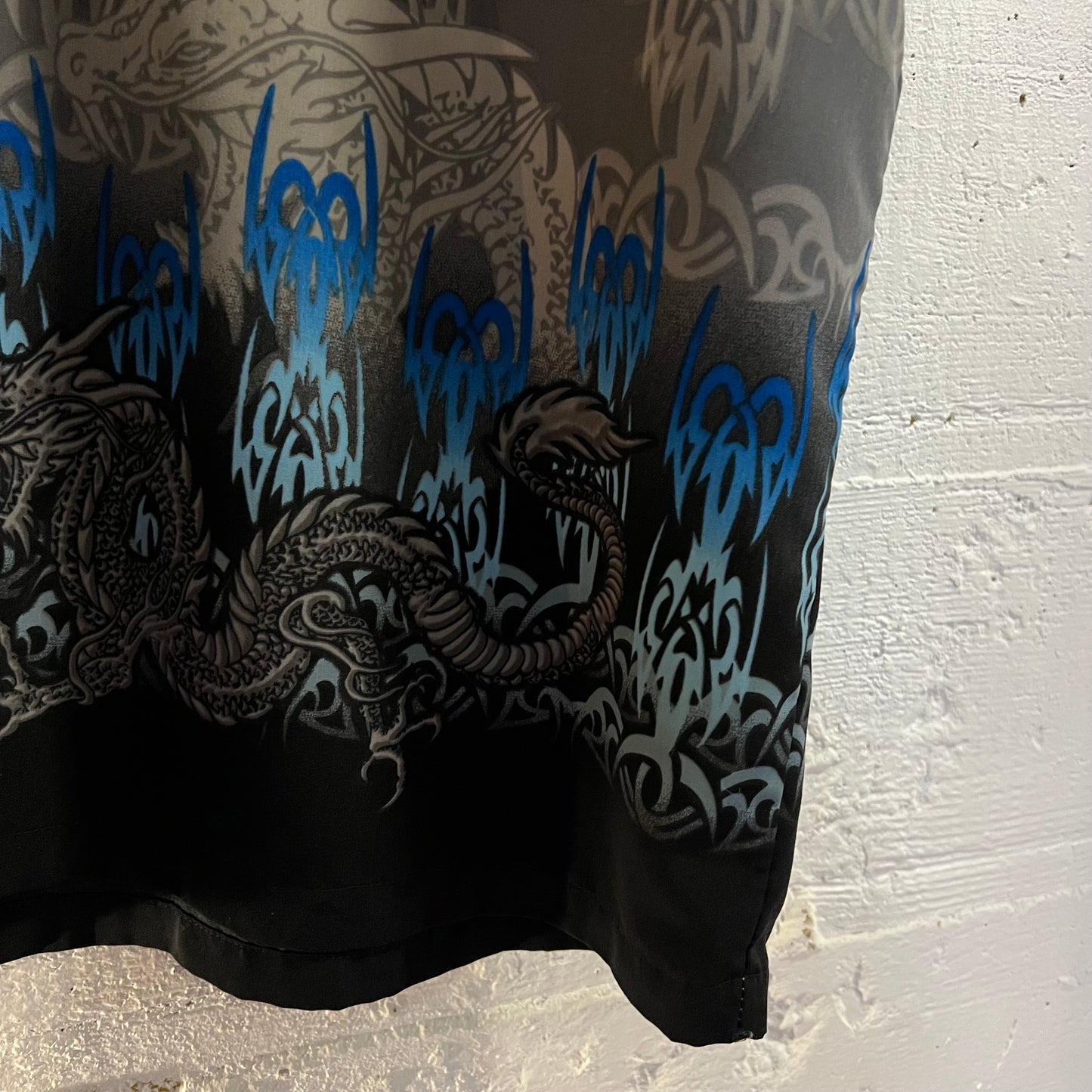 Vintage Y2K ODO Tribal Dragon All Over Print Camp Shirt - Size XL - Gray/Blue/Black