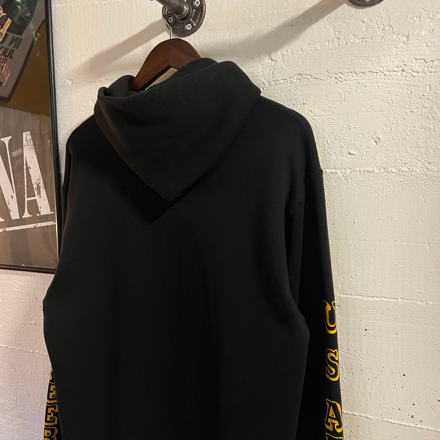 Vintage 90’s Russell Delta 577th U.S. Army Engineers Bulldog Hoodie Sweatshirt - Size Large - Made In USA - Black/Yellow