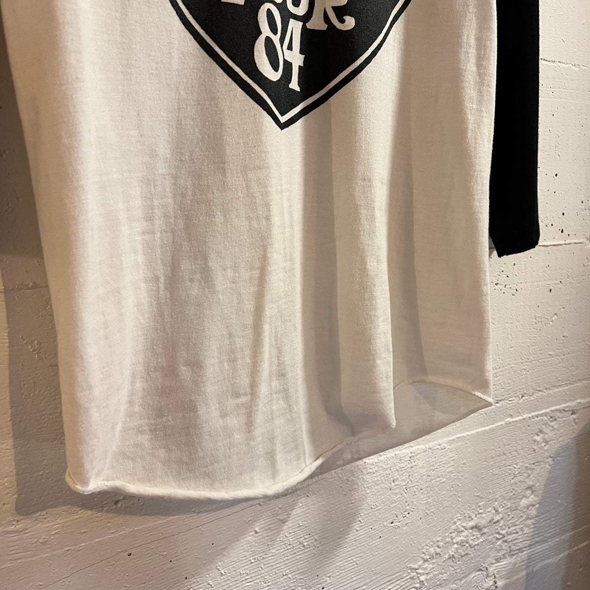 Vintage 1984 Screen Stars Ronnie McDowell Tour Raglan Baseball Single Stitch T-Shirt - Size Small - Made In USA - White/Black
