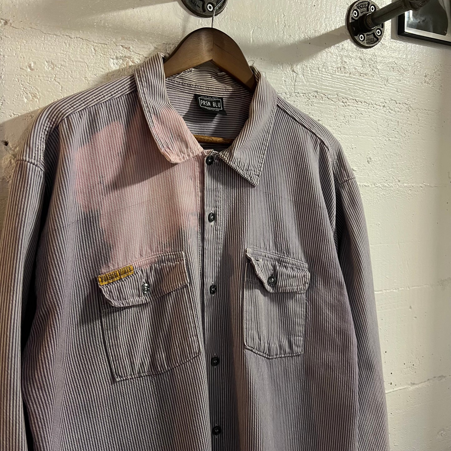 Vintage 90’s Distressed Prison Blues Pin Striped Long Sleeve Button Up Shirt - Size Large - Made In USA - White/Purple
