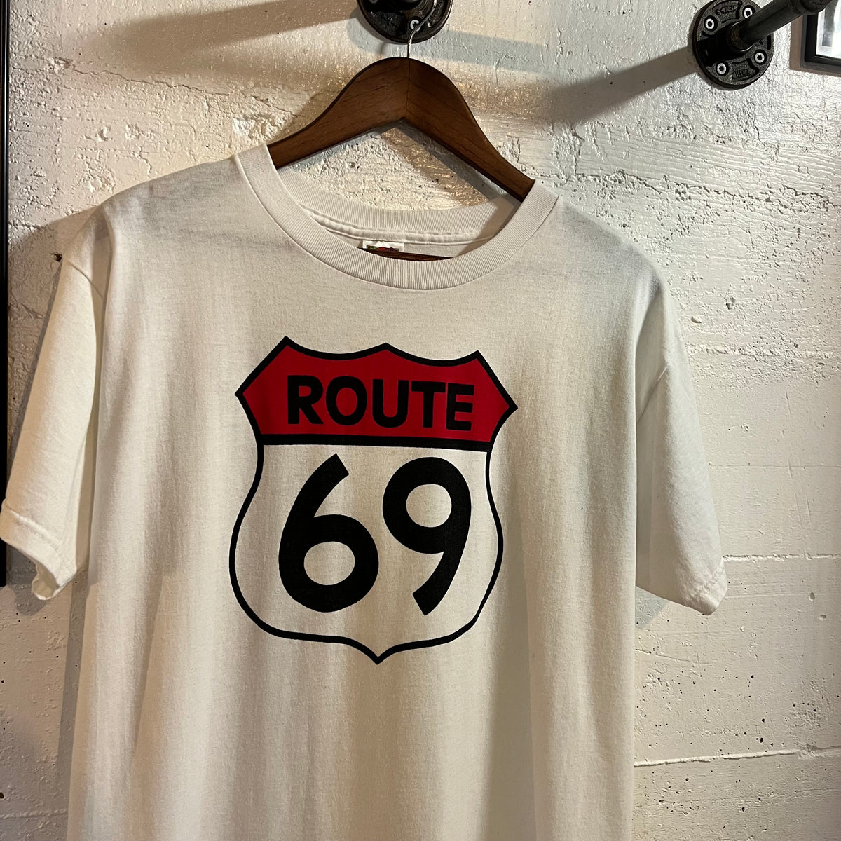 Vintage 90’s Funny Route 69 Graphic T-Shirt - Size Large - White/Black/Red