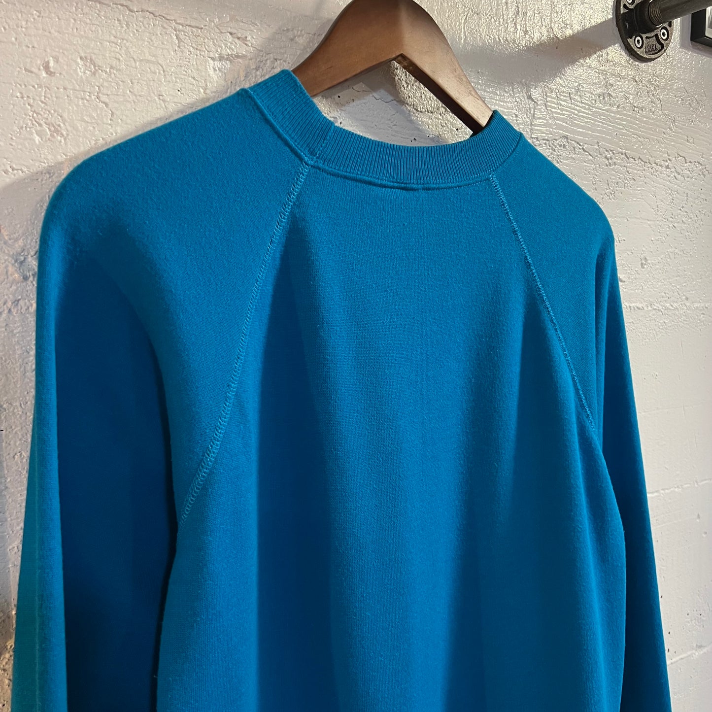 Vintage 80’s ‘Crew Of 89’ Raglan Sleeve Crewneck Sweatshirt - Size Medium - Made In USA - Turquoise/Black