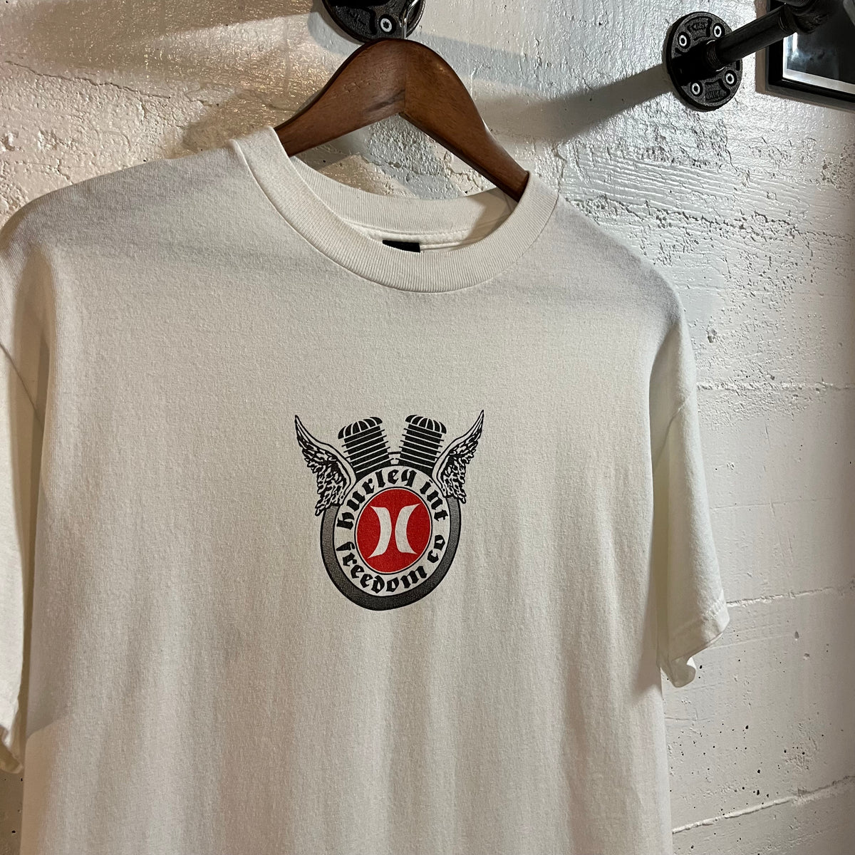Vintage Early 2000’s Hurley Int. Freedom Co. Skateboarding T-Shirt - Size Medium - White/Black/Red
