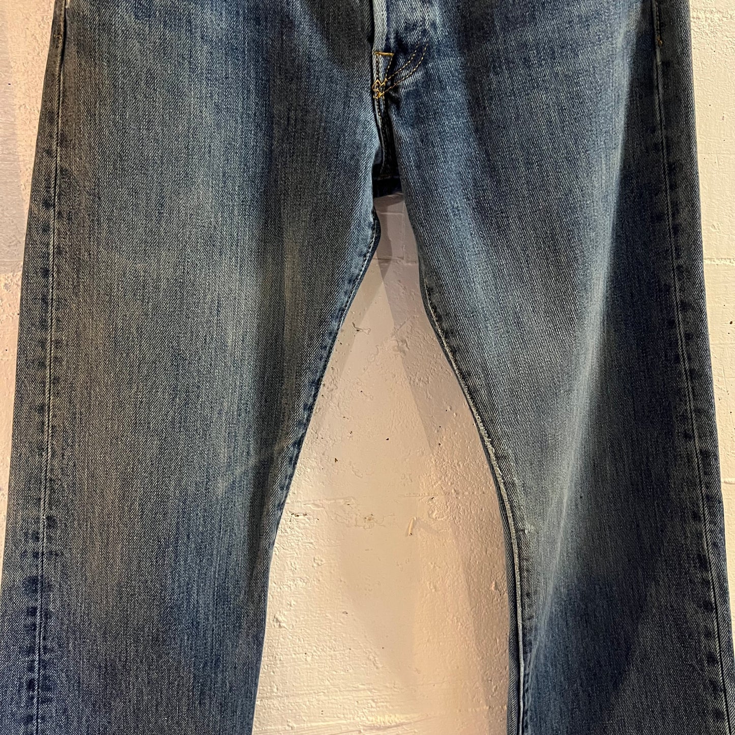 2000's Levi's 501 Button Fly Denim Jeans - Size 30/31 - Medium Dark Wash