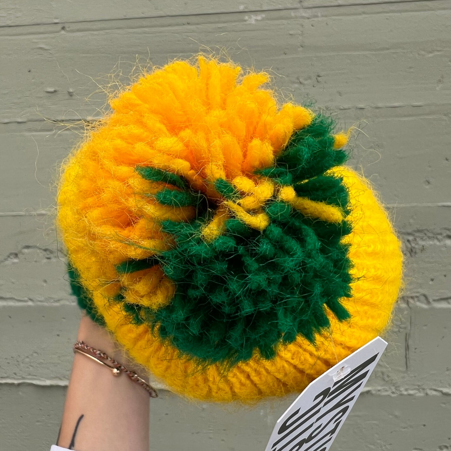 True Vintage 1970's Snoopy Peanuts Embroidered Knit Pom Pom Beanie Hat By Hi-Bulk - O/S - Made In USA - Green/Yellow