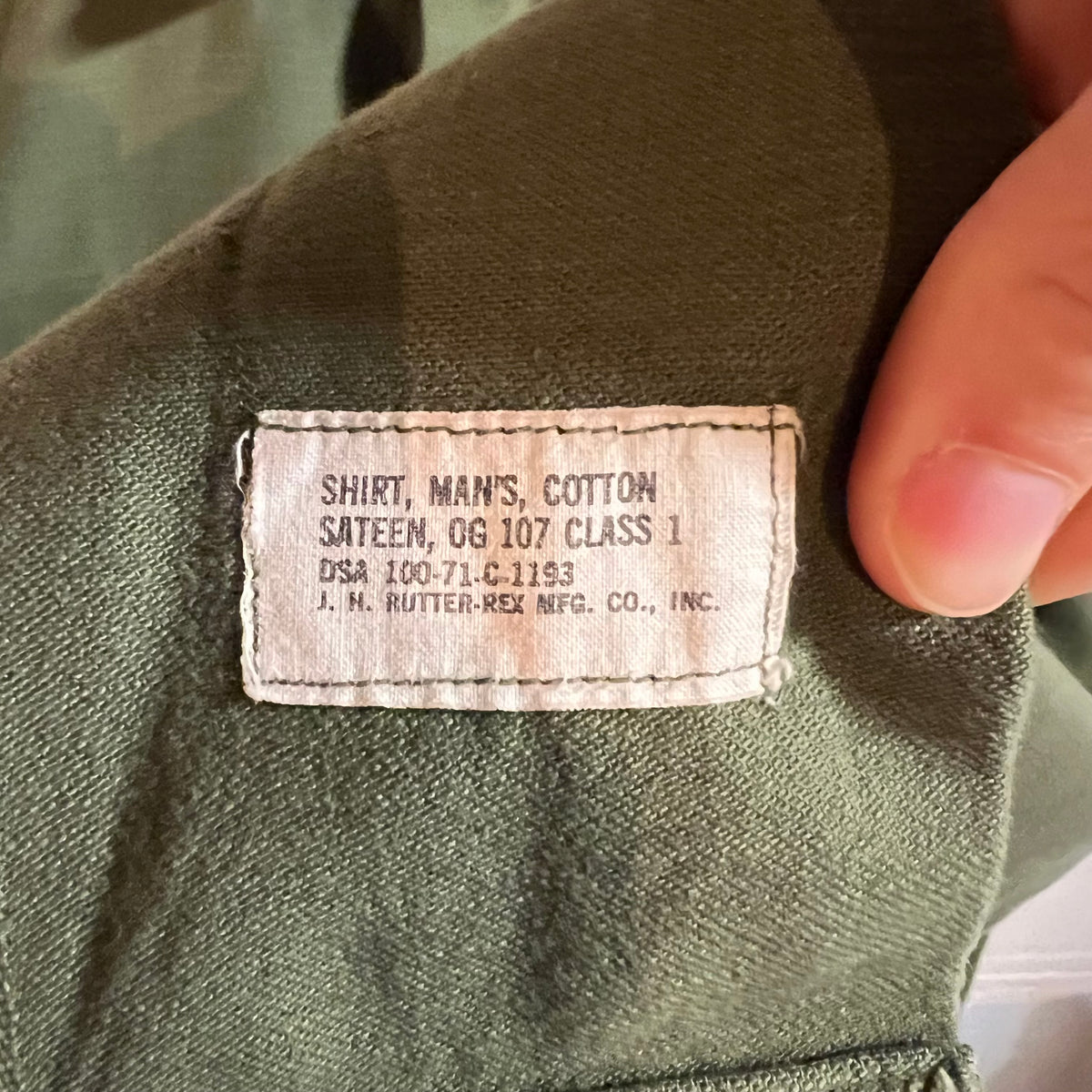 True Vintage 1970's U.S. Army OG-107 Cotton Sateen Class 1 Shirt - Size Large (16.5x32) - Made In USA - Cotton Sateen - Olive Drab