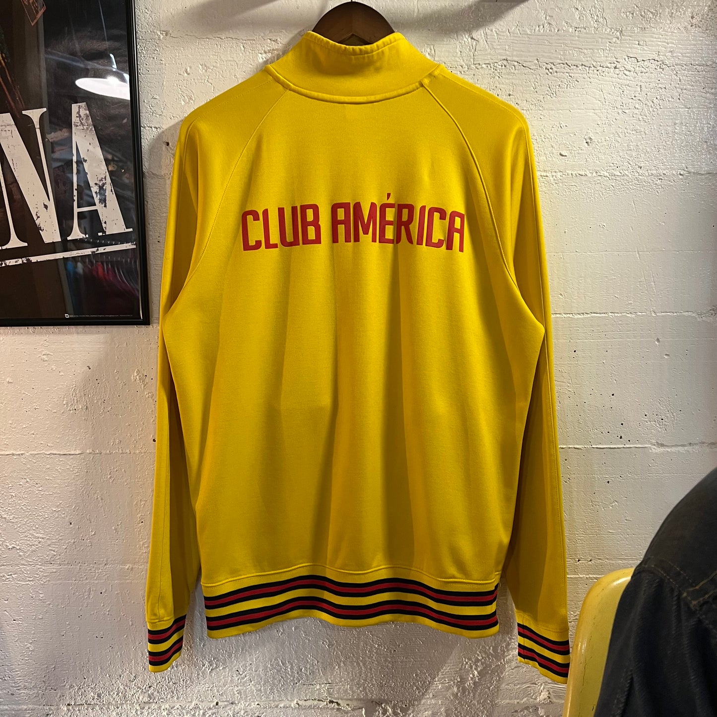 Vintage 2000's Nike Club América 'Las Águilas' Track Jacket - Size Medium - Yellow/Red