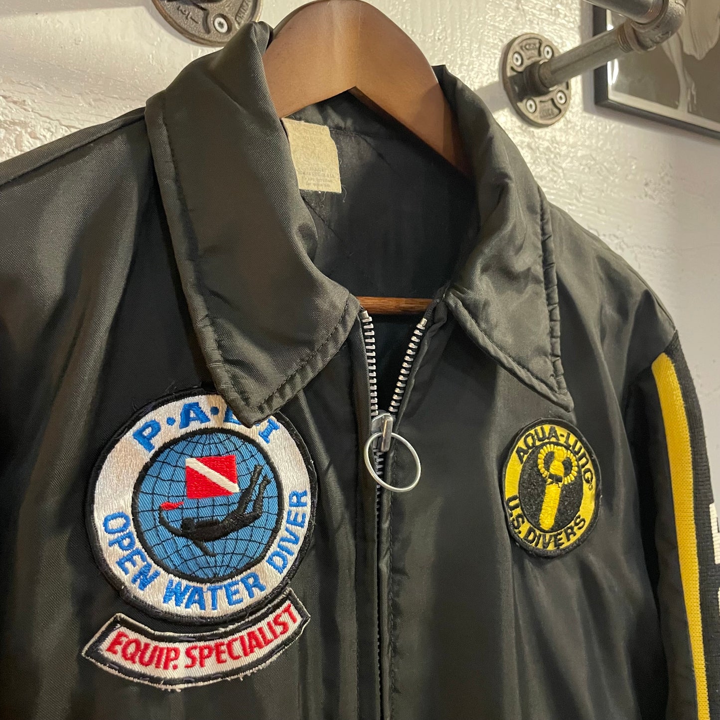 True Vintage 1970's U.S. Divers Aqua Lung Scuba Bomber Jacket With Intarsia Sleeves - Size Small - Made In USA - Black/Yellow