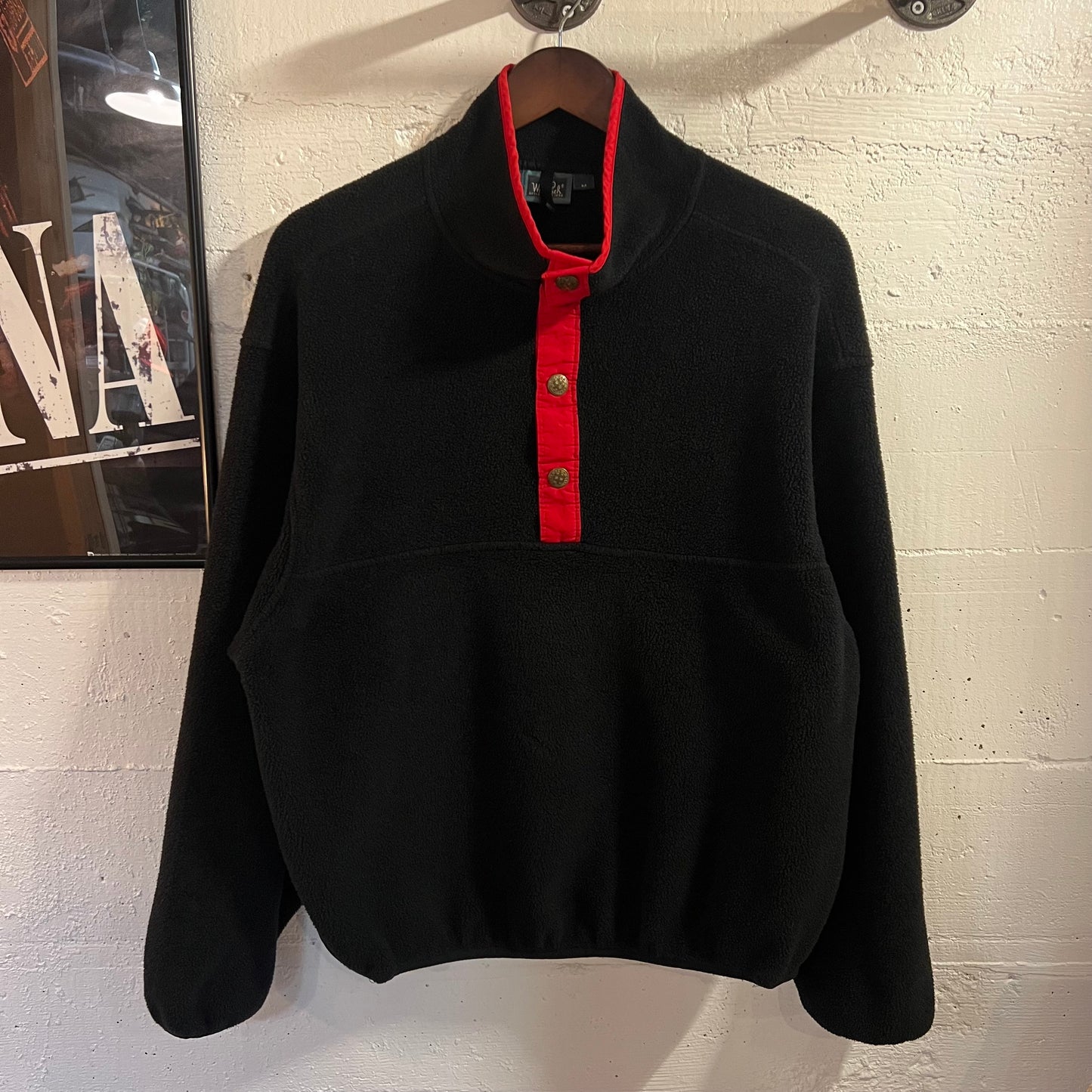 Vintage 80’s Woolrich Quarter Buttoned Fleece Pullover Jacket - Size Medium - Made In USA - Black/Red