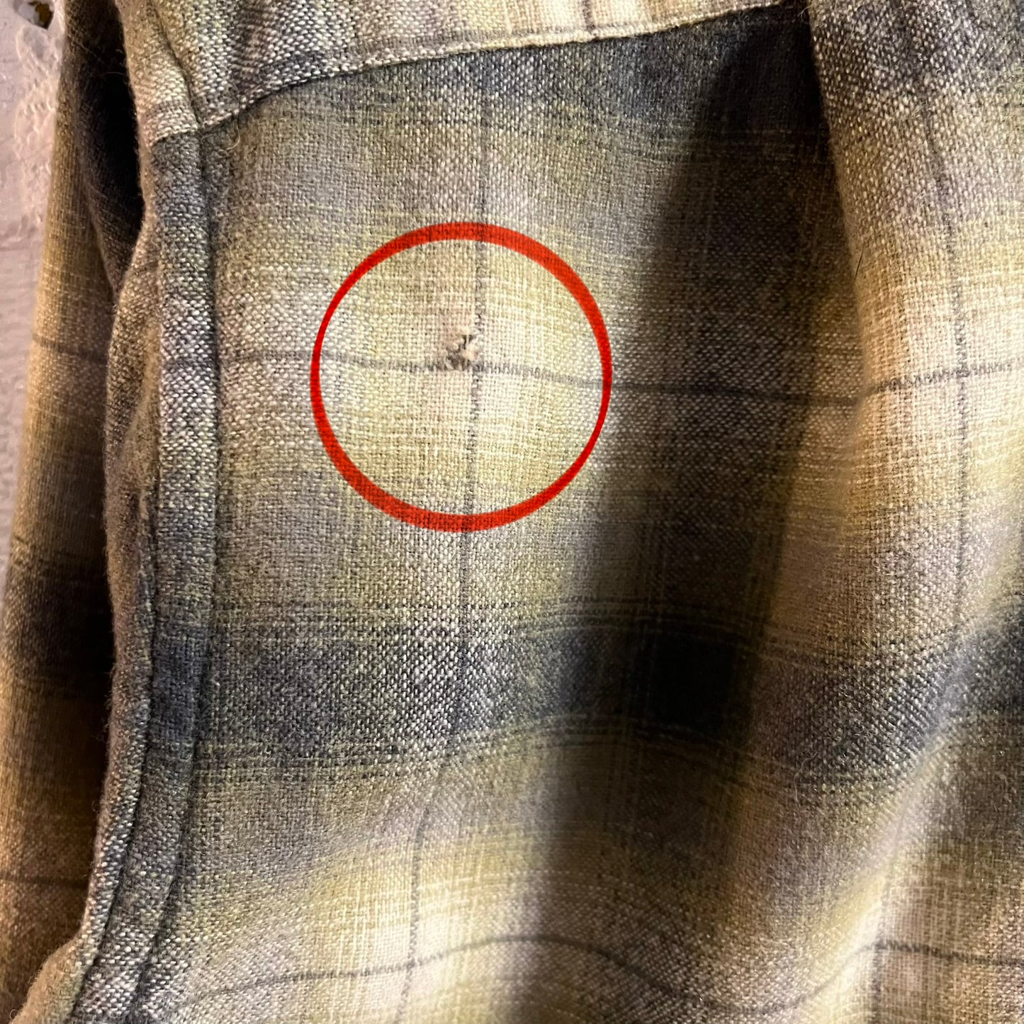 True Vintage 1950's Pendleton Wool Shadow Plaid Field Shirt - Size 16 (M/L) - Made In USA - Yellow/Gray - 100% Virgin Wool