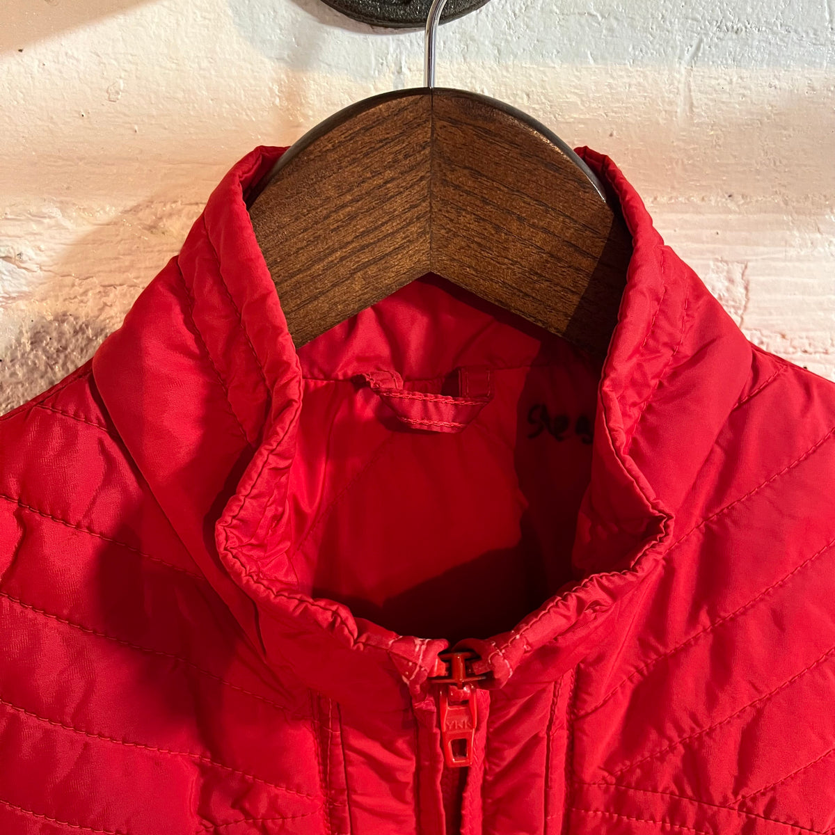 Vintage 1970's Eddie Bauer Blizzard Proof Goose Down Womens Ski Jacket - Size S/M - Made In USA - Red