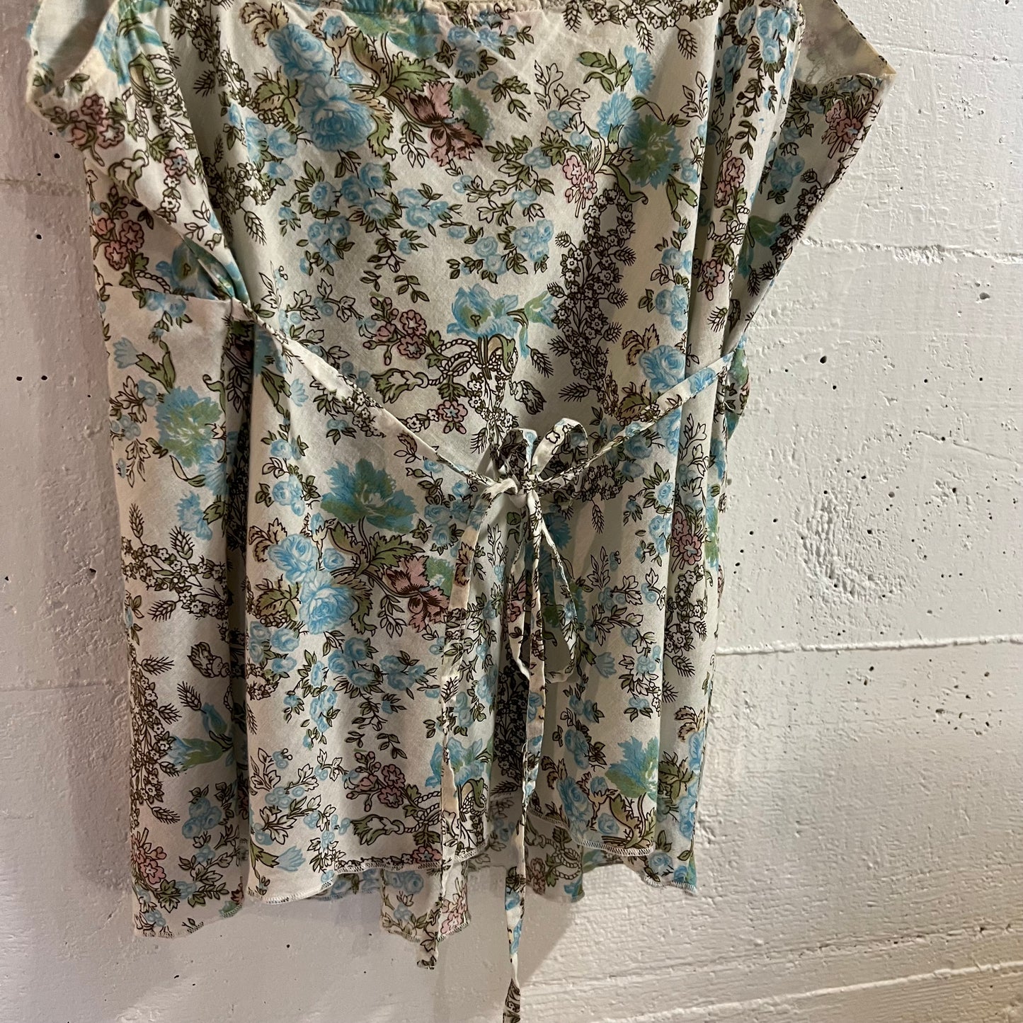 Y2K XXI Lacey Floral Tank Top - Size Small - 100% Cotton - White/Blue/Green/Pink