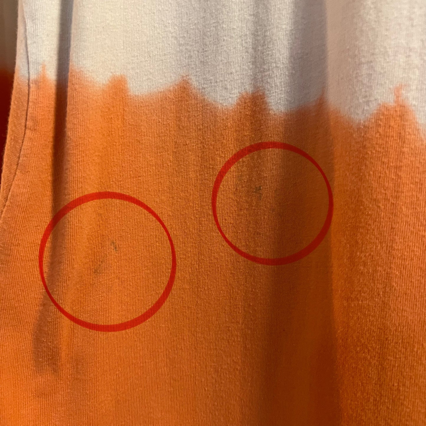 *Pre-Owned* Stüssy Bleach Dyed Embroidered Logo T-Shirt - Size Medium - Coral/White