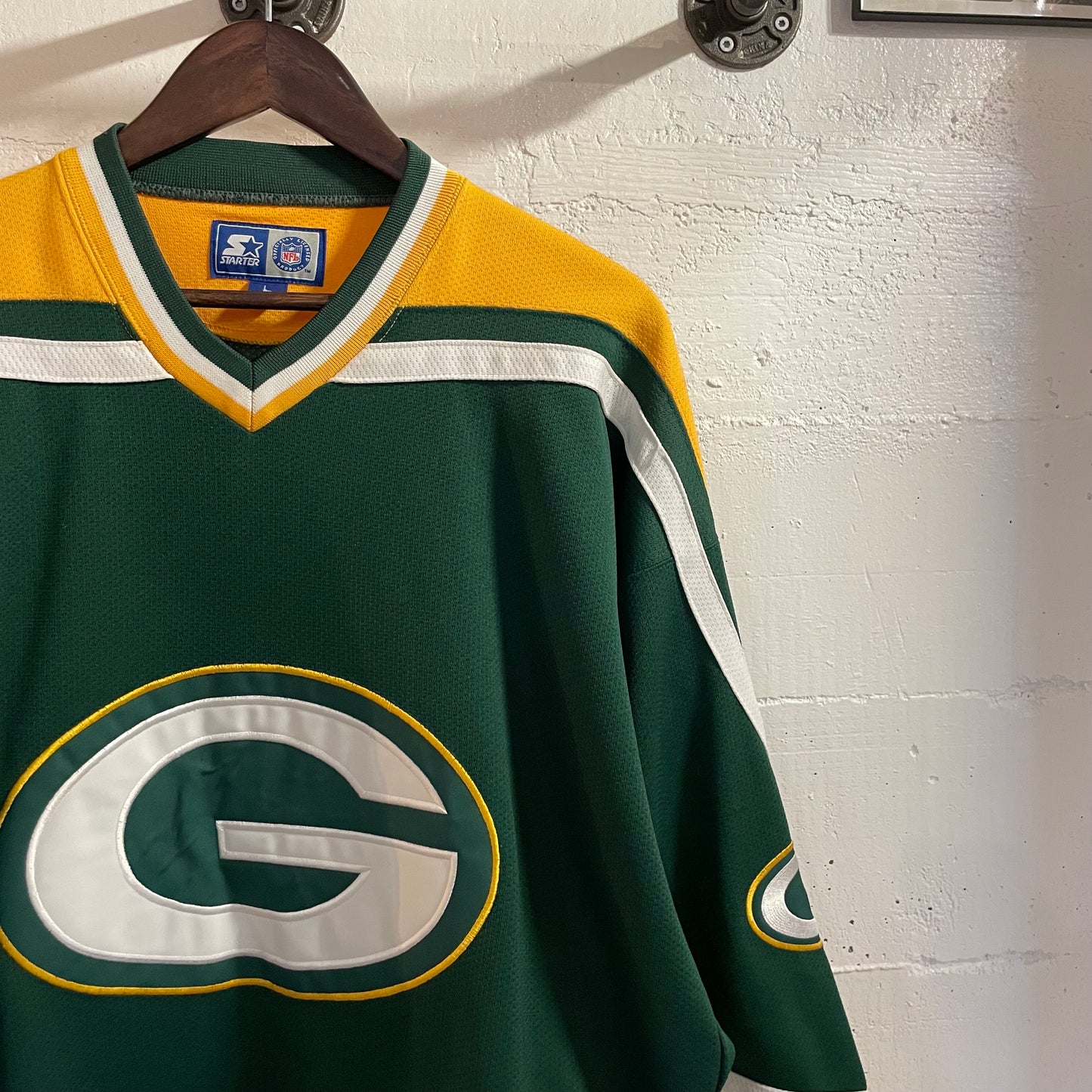 Vintage Embroidered Starter  Green Bay Packers Hockey Style Mesh Jersey - Size Large - Green/Yellow/White