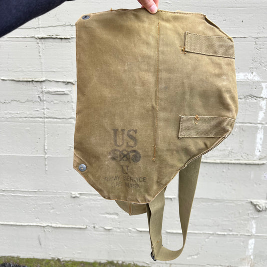 Vintage U.S. Army WW2 Service Gas Mask (M2A1) Canvas Carrying Bag - O/S - Made In USA - Olive/Khaki