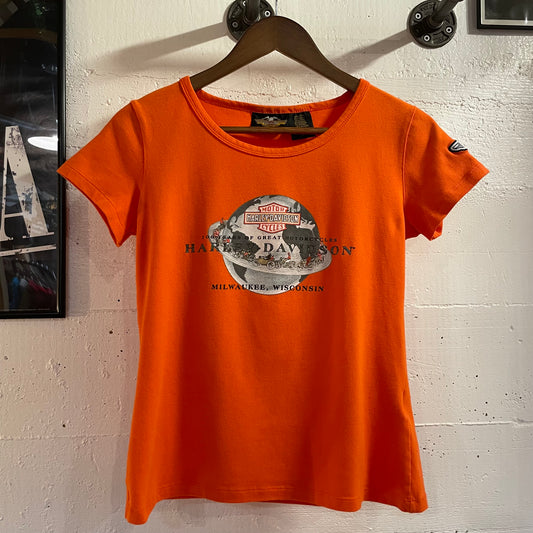 Vintage 2003 Harley Davidson ‘100 Years’ Milwaukee, WI Baby Tee - Size Small - Made In USA - Orange/Multi