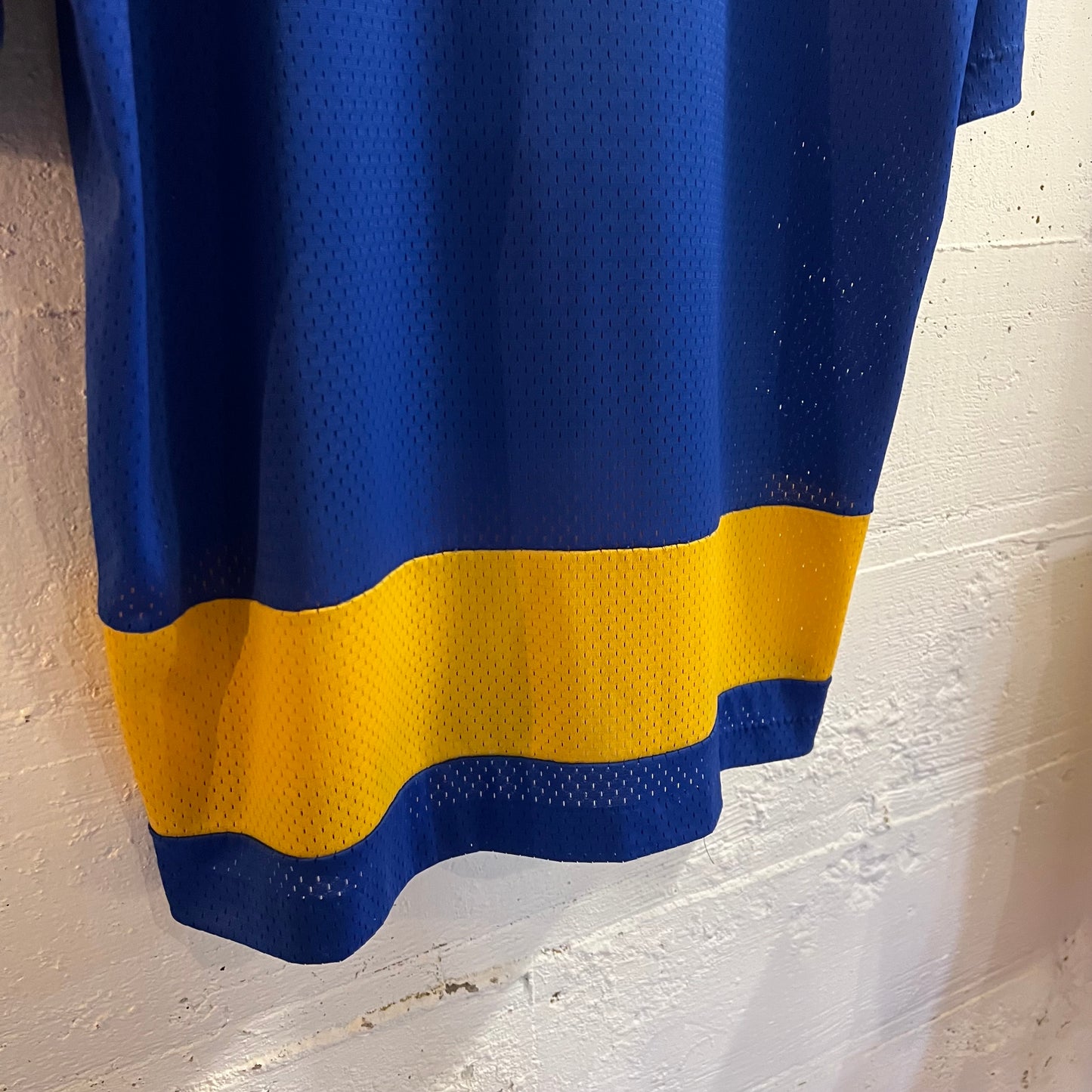 True Vintage 1970's Artex University of Michigan Hockey Jersey - Size XL - Made In USA - Blue/Yellow