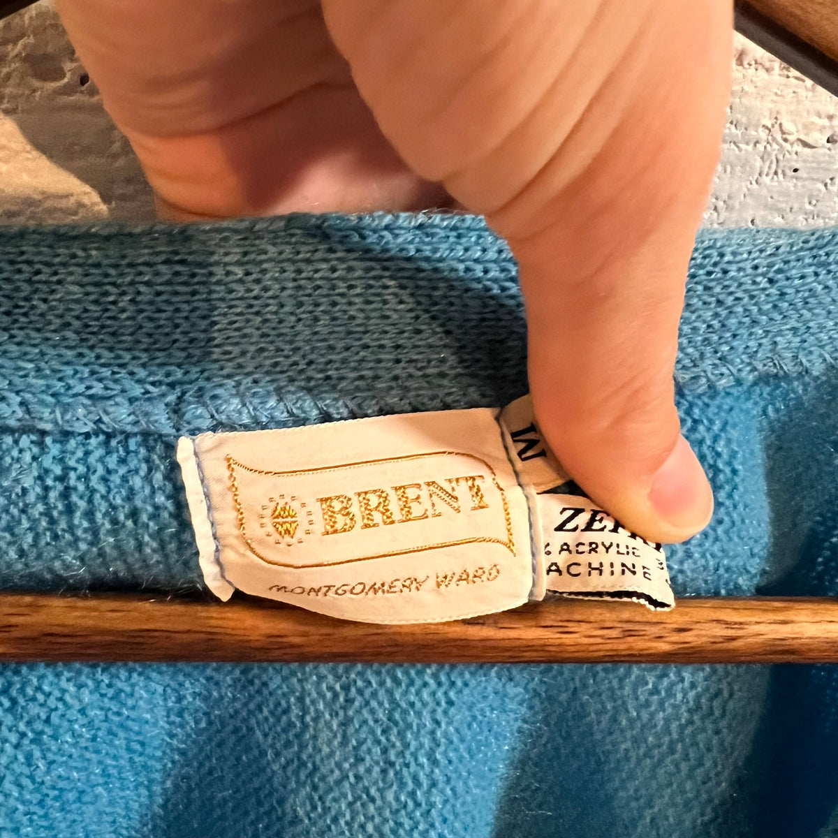 Vintage 60’s/70’s Brent By Montgomery Ward Knitted Cardigan Sweater - Size Medium - Light Blue
