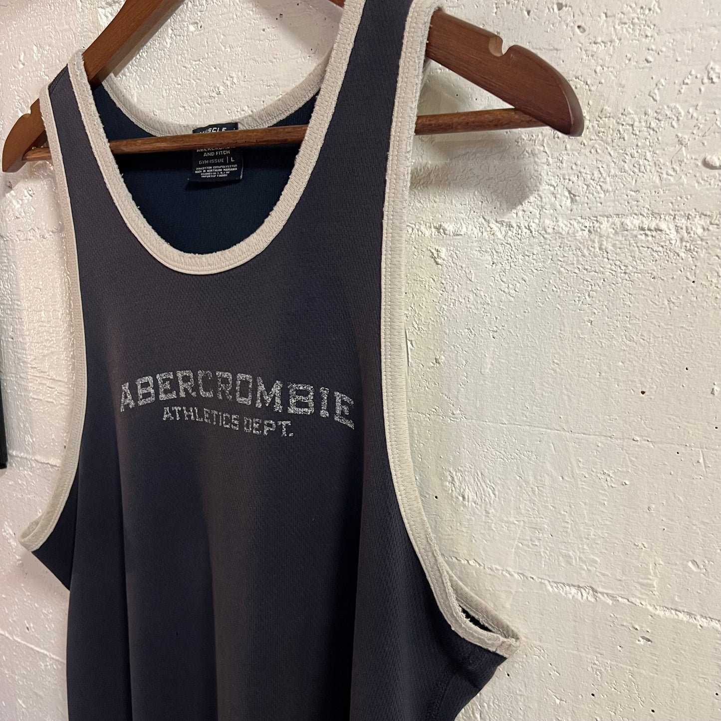 Vintage 90’s Abercrombie And Fitch Gym Issue Muscle Mesh Tank Top - Size Large - Made In USA - Navy/White