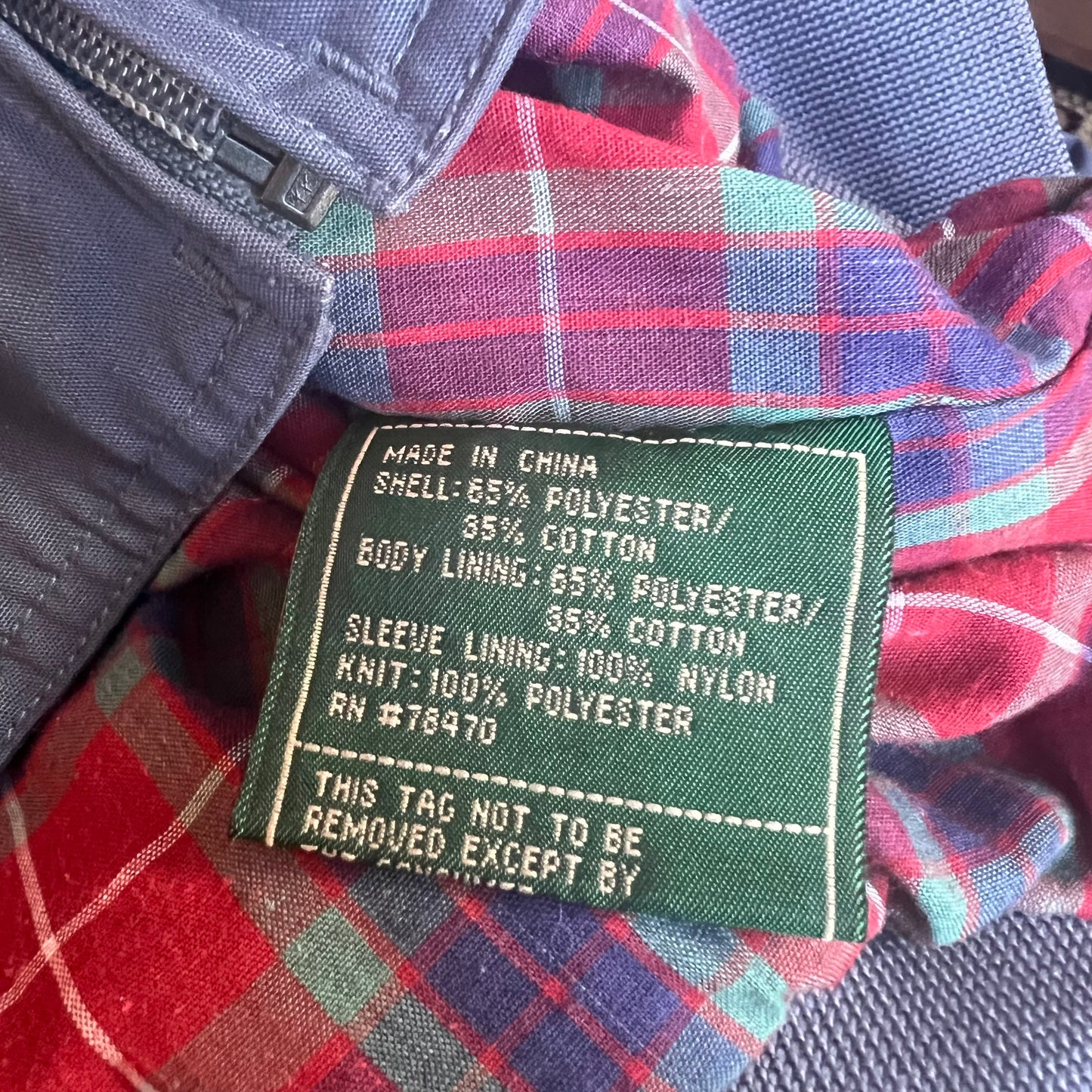 Vintage 90’s Field & Stream Plaid Lined Chip Strap Raglan Harrington Jacket - Size Medium Long - Red Plaid/Grayish Blue