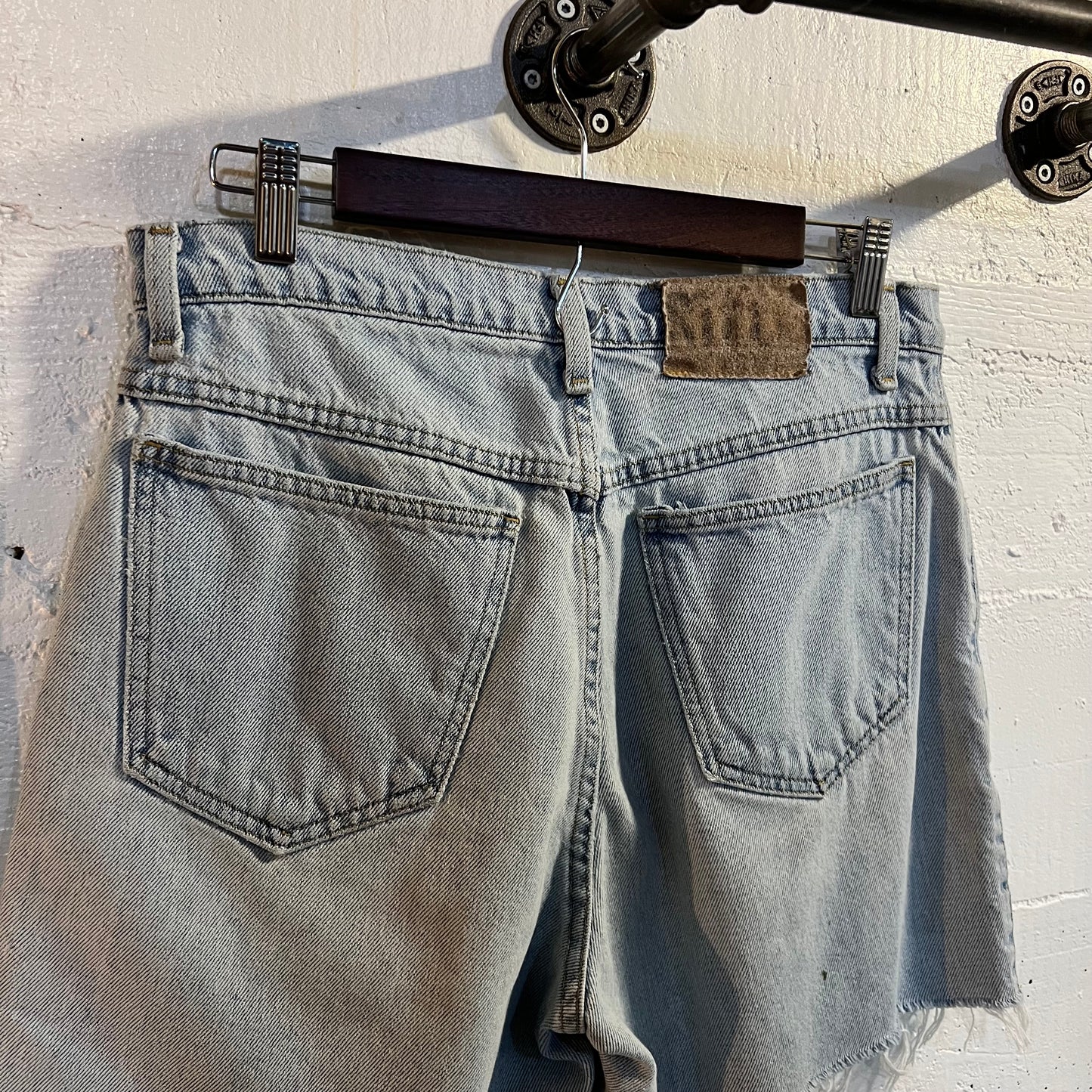 Vintage 90's Stonewash Cut Off Denim Shorts - Size 30" x 5" - Light Faded Indigo