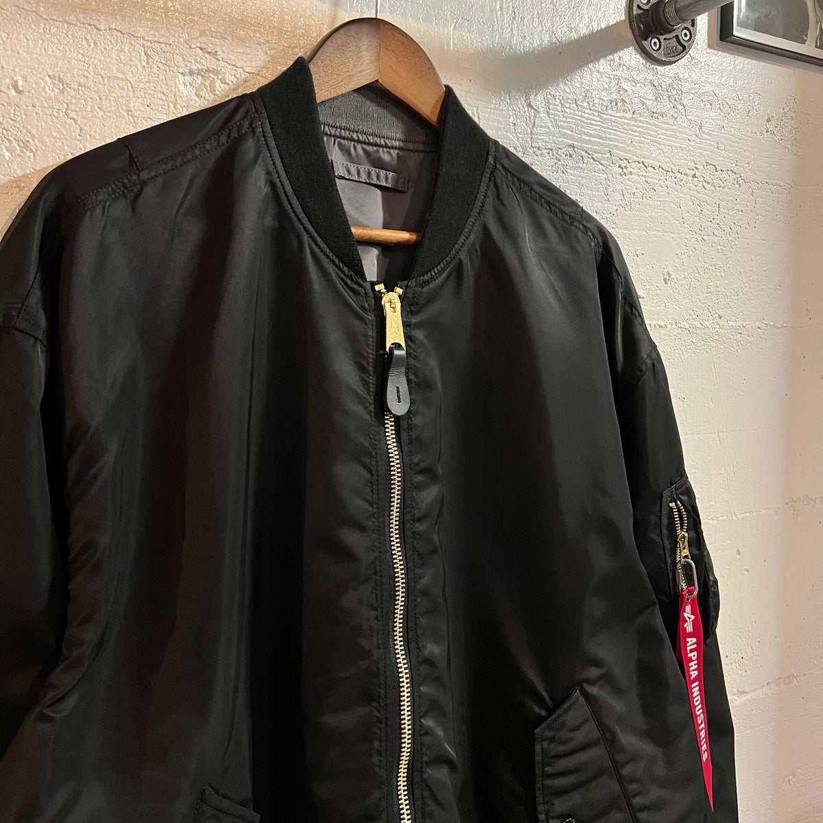 Alpha Industries L-2B MOD GEN II BOMBER JACKET Bomber Flight Jacket - Size Medium - Black/Gray